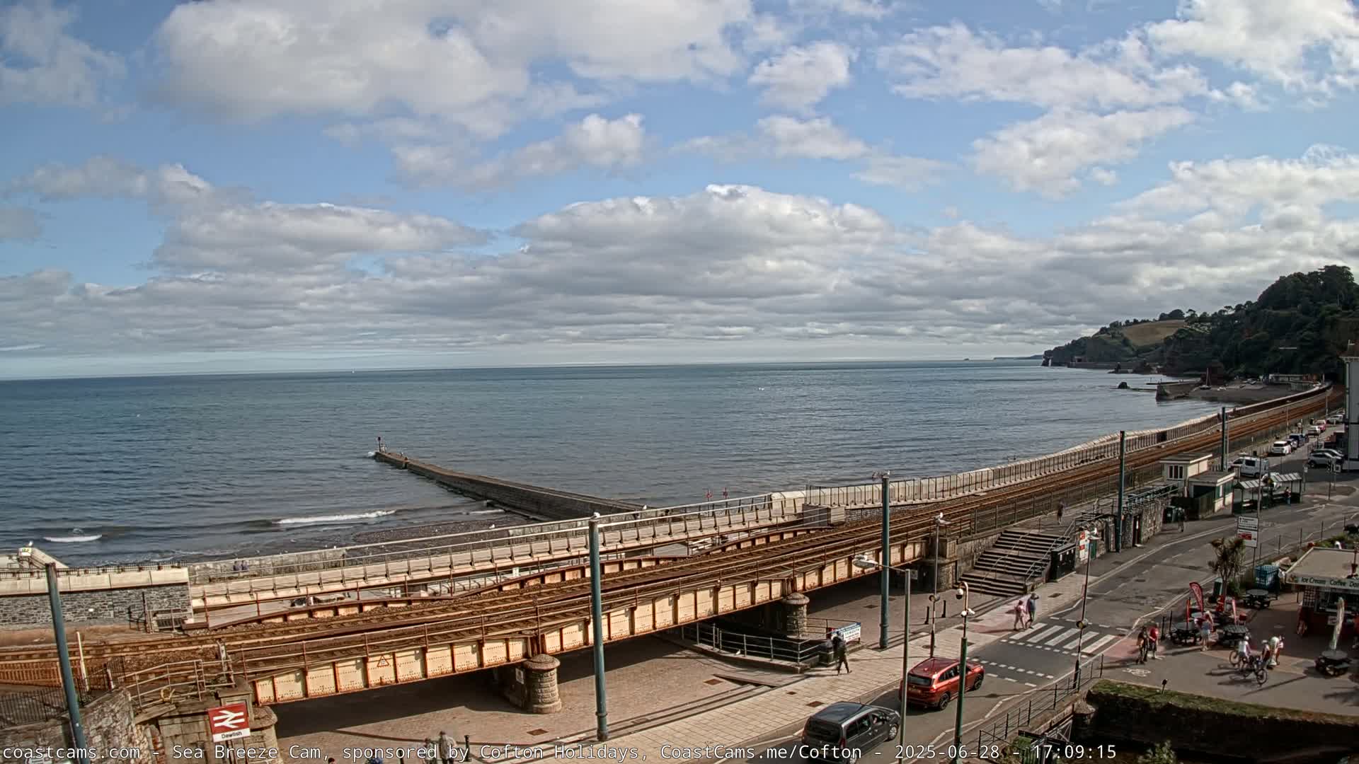 Dawlish Coast & Railway Station Live Cam - Teignbridge, Devon, South West, England, United Kingdom