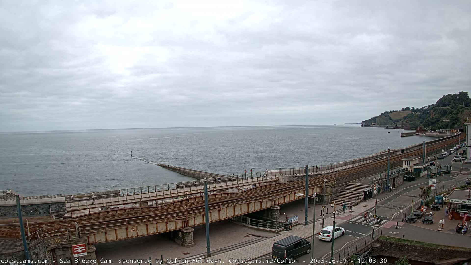 Dawlish Coast & Railway Station Live Cam - Teignbridge, Devon, South West, England, United Kingdom