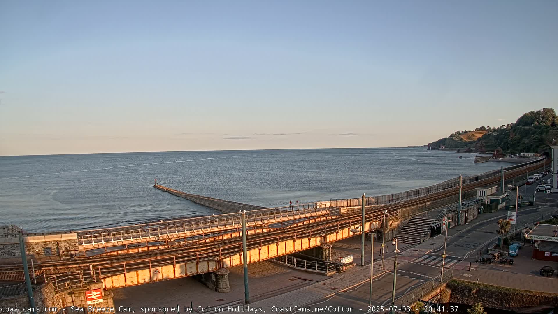 Dawlish Coast & Railway Station Live Cam - Teignbridge, Devon, South West, England, United Kingdom
