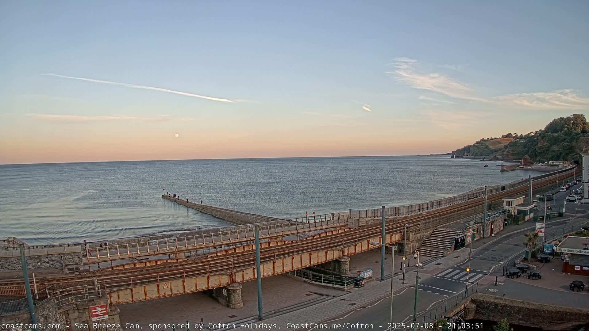 Dawlish Coast & Railway Station Live Cam - Teignbridge, Devon, South West, England, United Kingdom