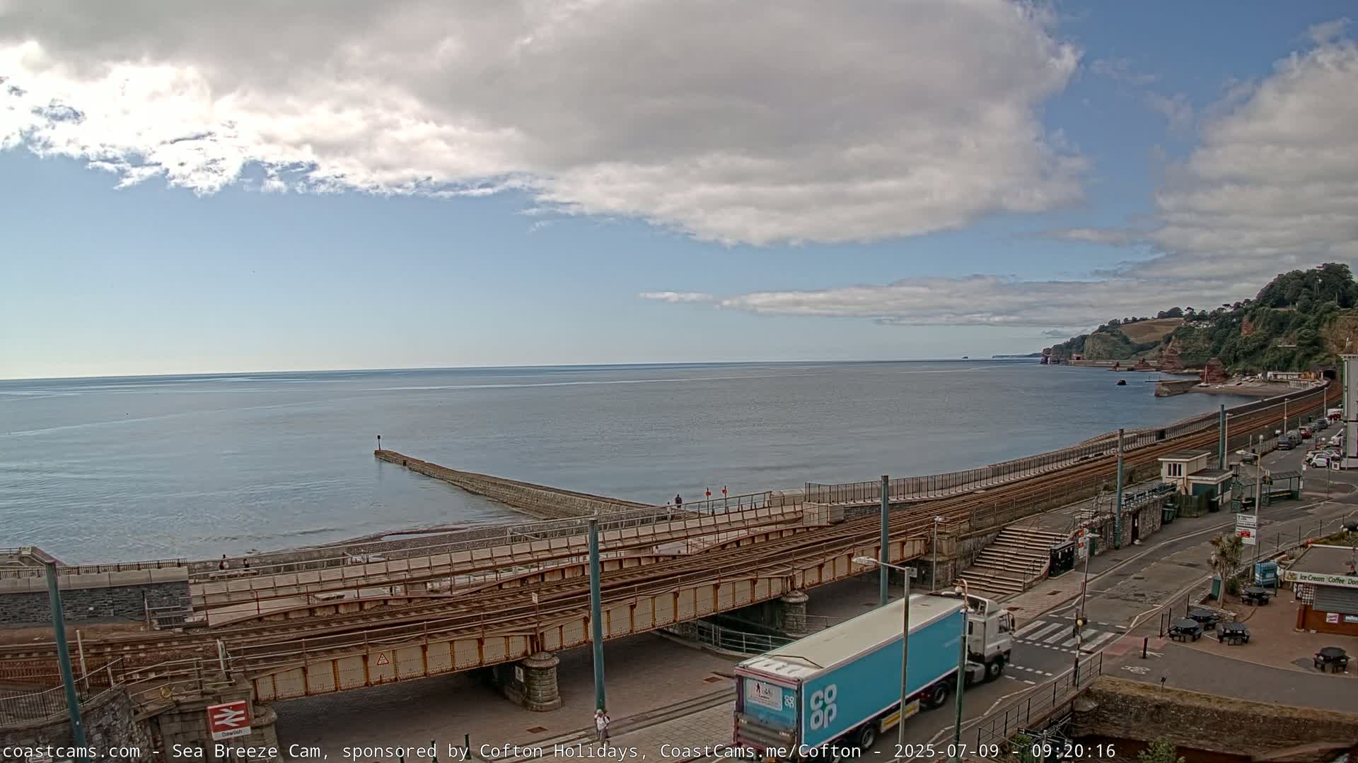 Dawlish Coast & Railway Station Live Cam - Teignbridge, Devon, South West, England, United Kingdom