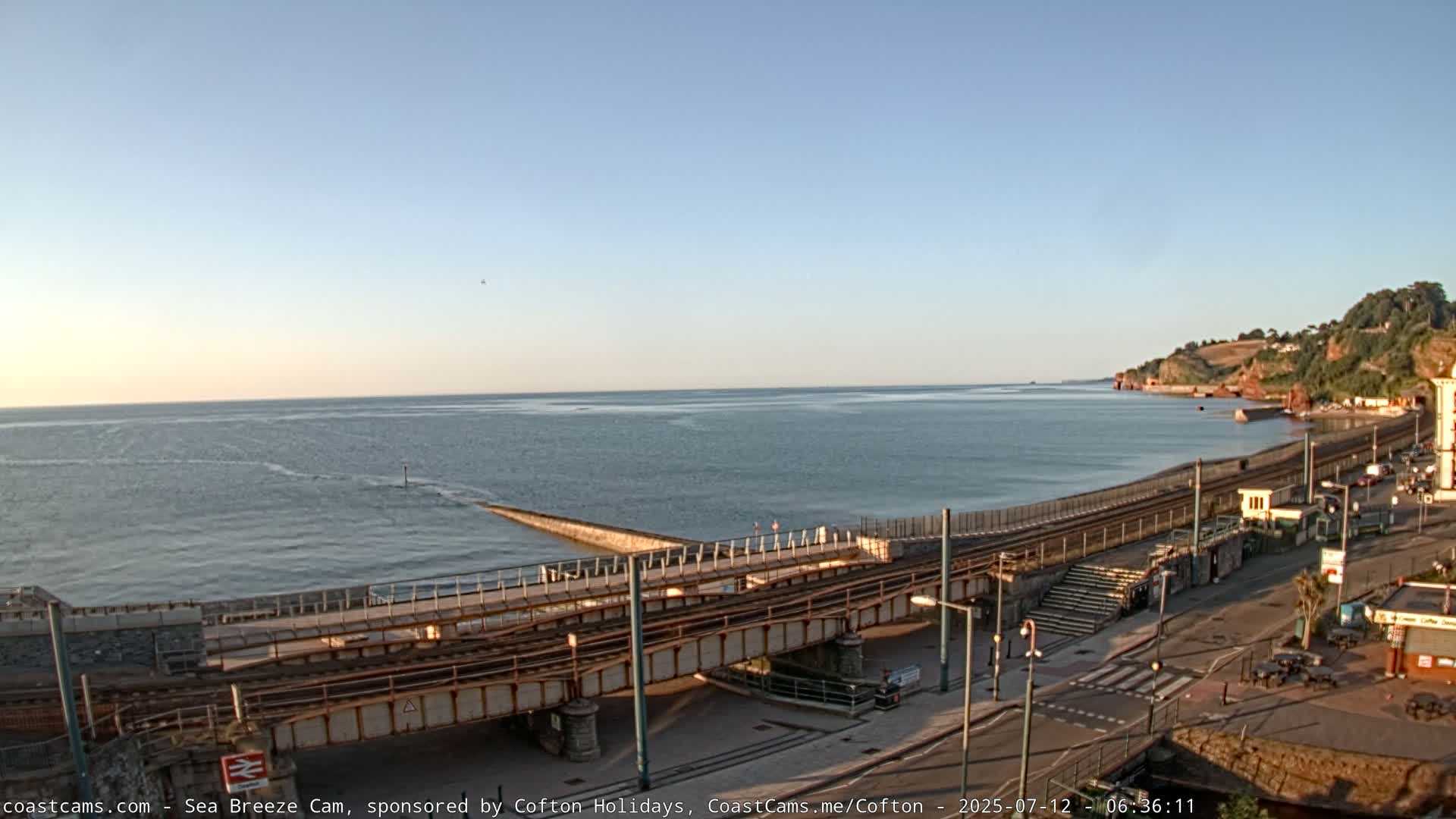 Dawlish Coast & Railway Station Live Cam - Teignbridge, Devon, South West, England, United Kingdom