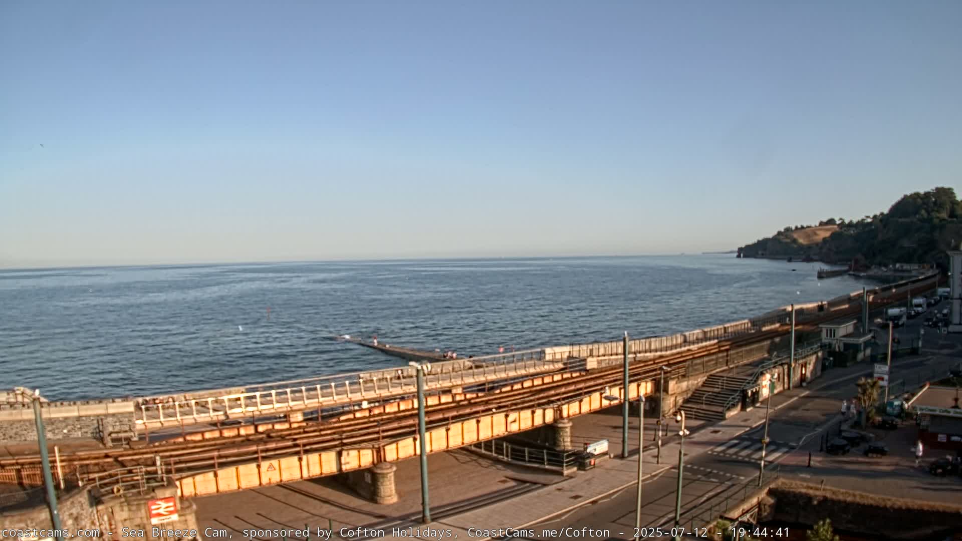 Dawlish Coast & Railway Station Live Cam - Teignbridge, Devon, South West, England, United Kingdom