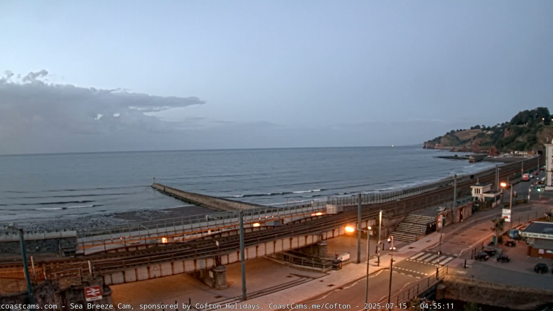 Dawlish Coast & Railway Station Live Cam - Teignbridge, Devon, South West, England, United Kingdom