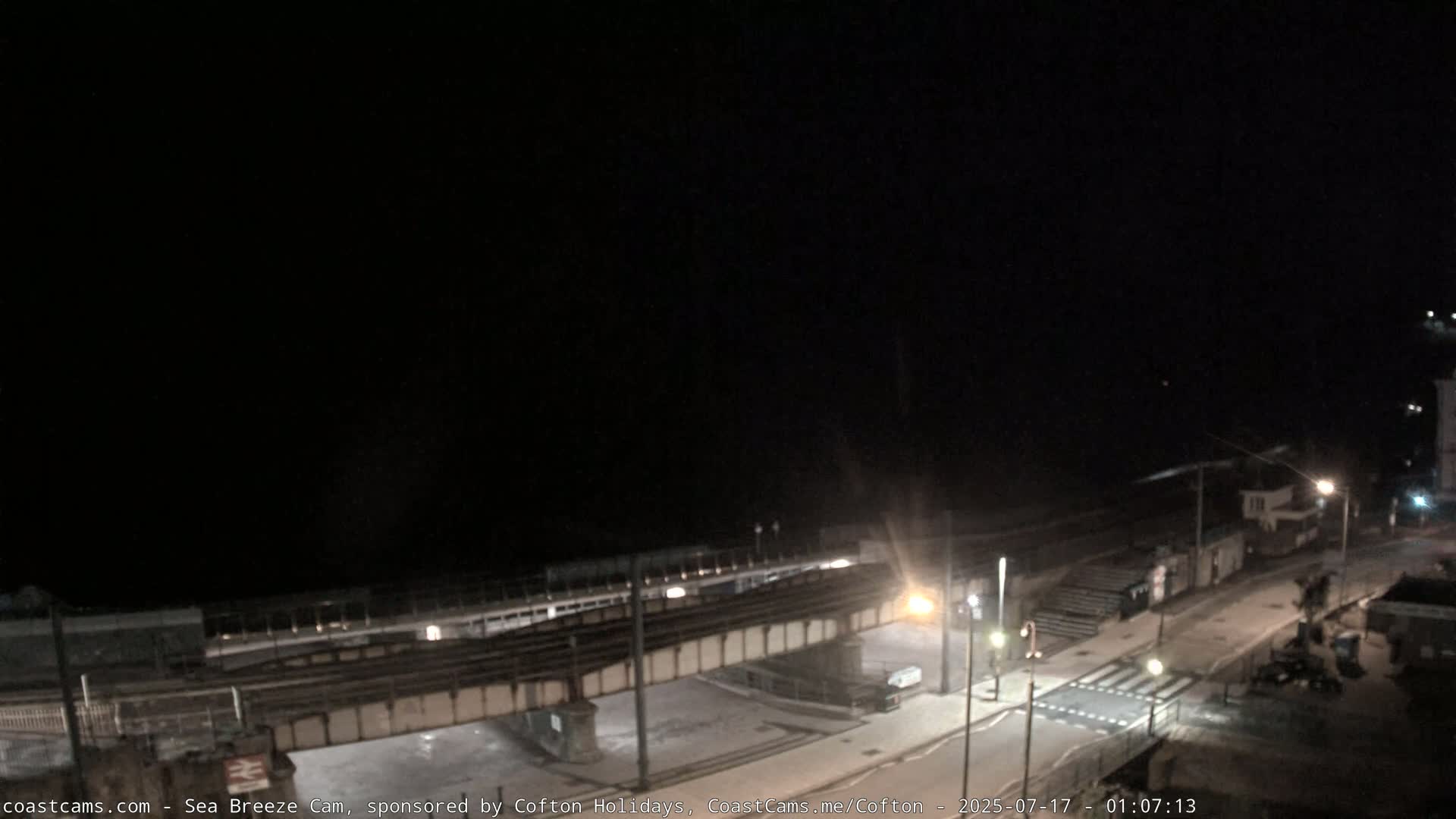 Dawlish Coast & Railway Station Live Cam - Teignbridge, Devon, South West, England, United Kingdom