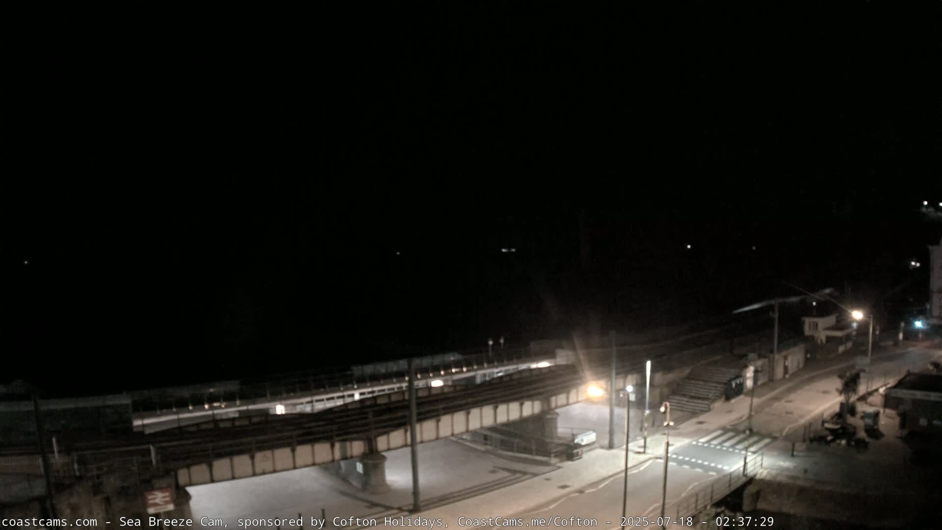 Dawlish Coast & Railway Station Live Cam - Teignbridge, Devon, South West, England, United Kingdom