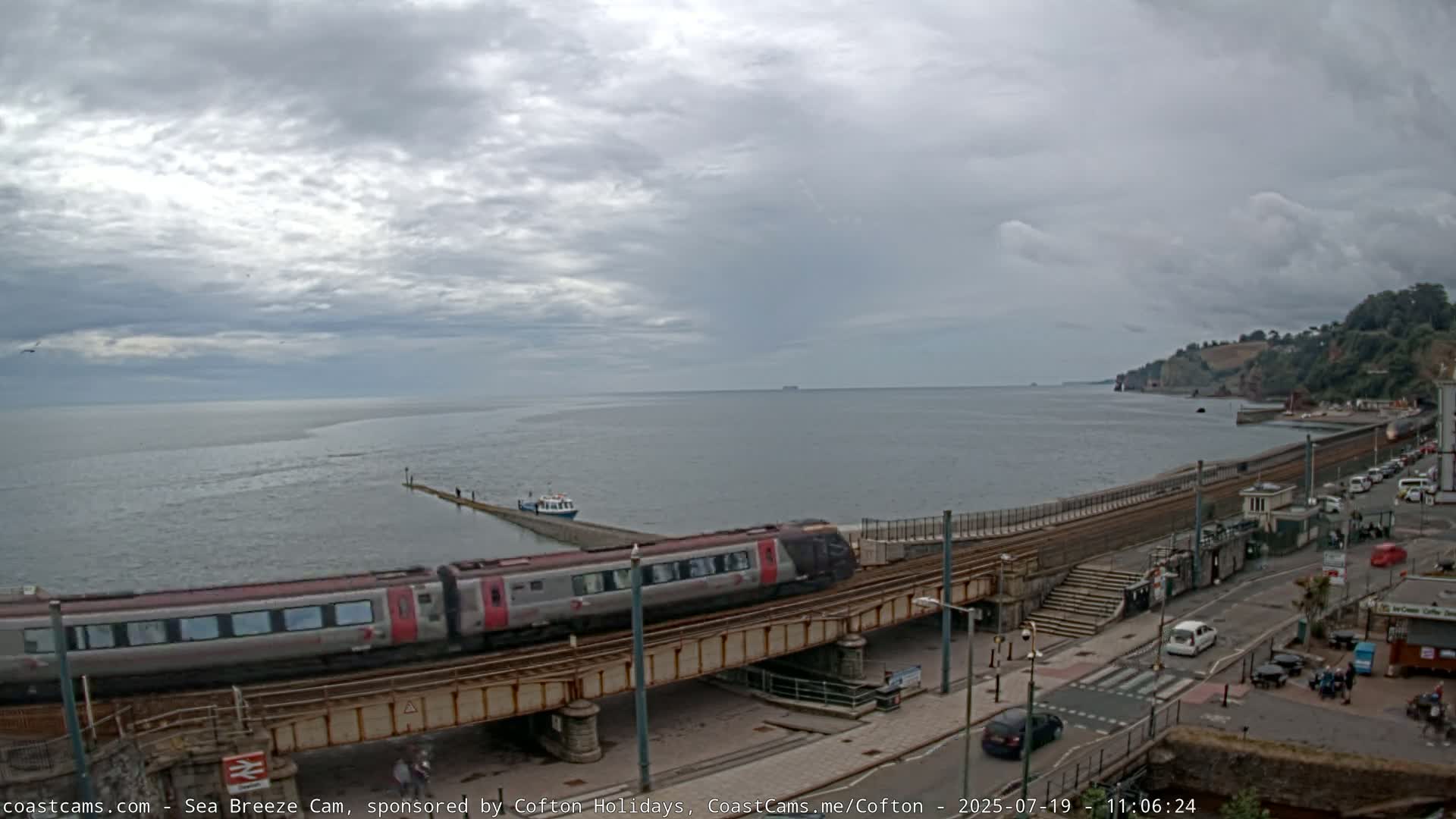 Dawlish Coast & Railway Station Live Cam - Teignbridge, Devon, South West, England, United Kingdom