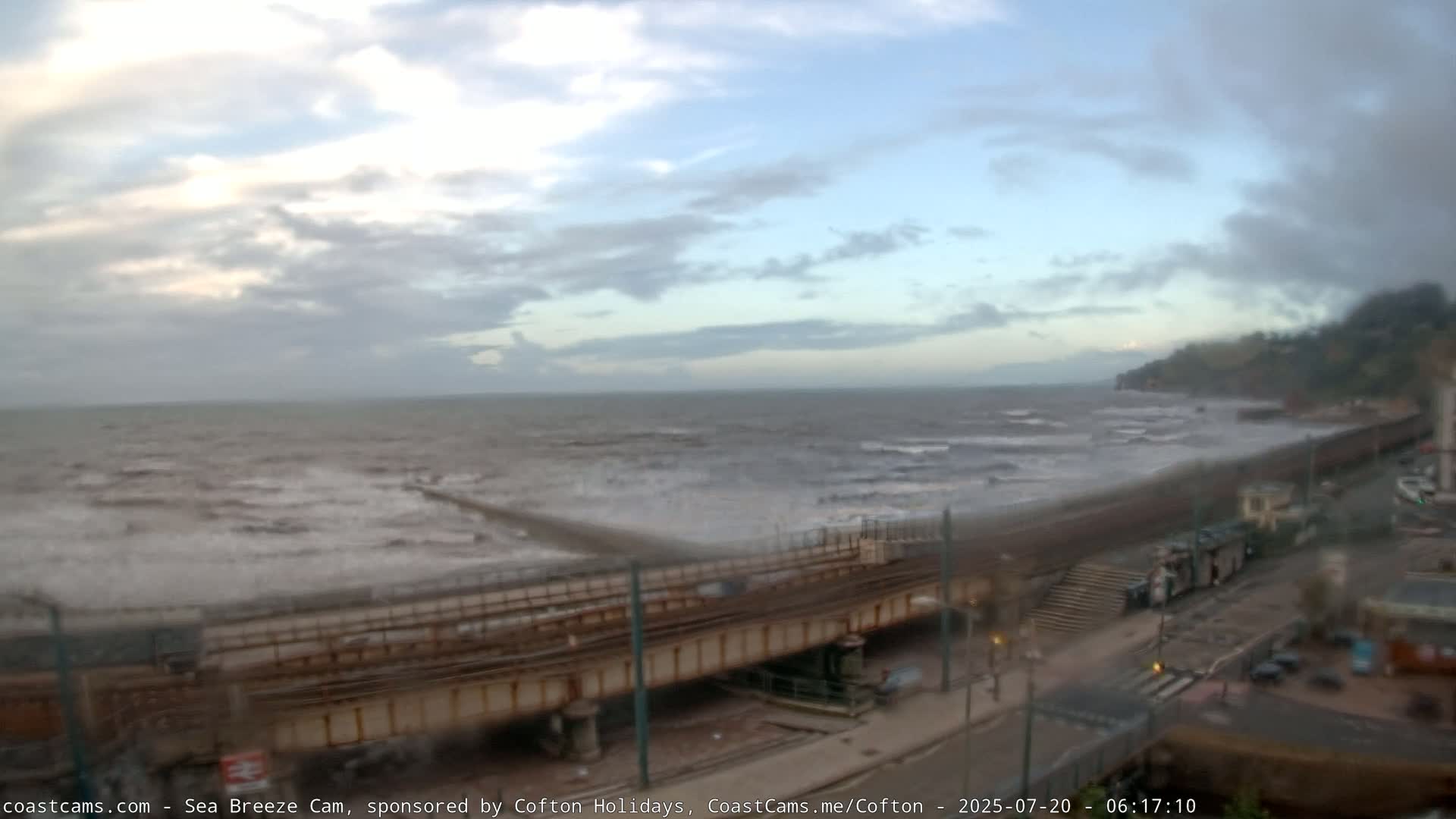 Dawlish Coast & Railway Station Live Cam - Teignbridge, Devon, South West, England, United Kingdom