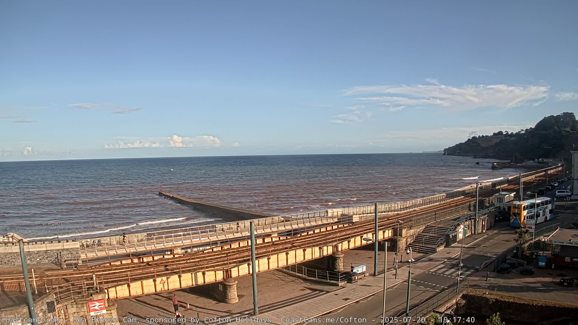 Dawlish Coast & Railway Station Live Cam - Teignbridge, Devon, South West, England, United Kingdom