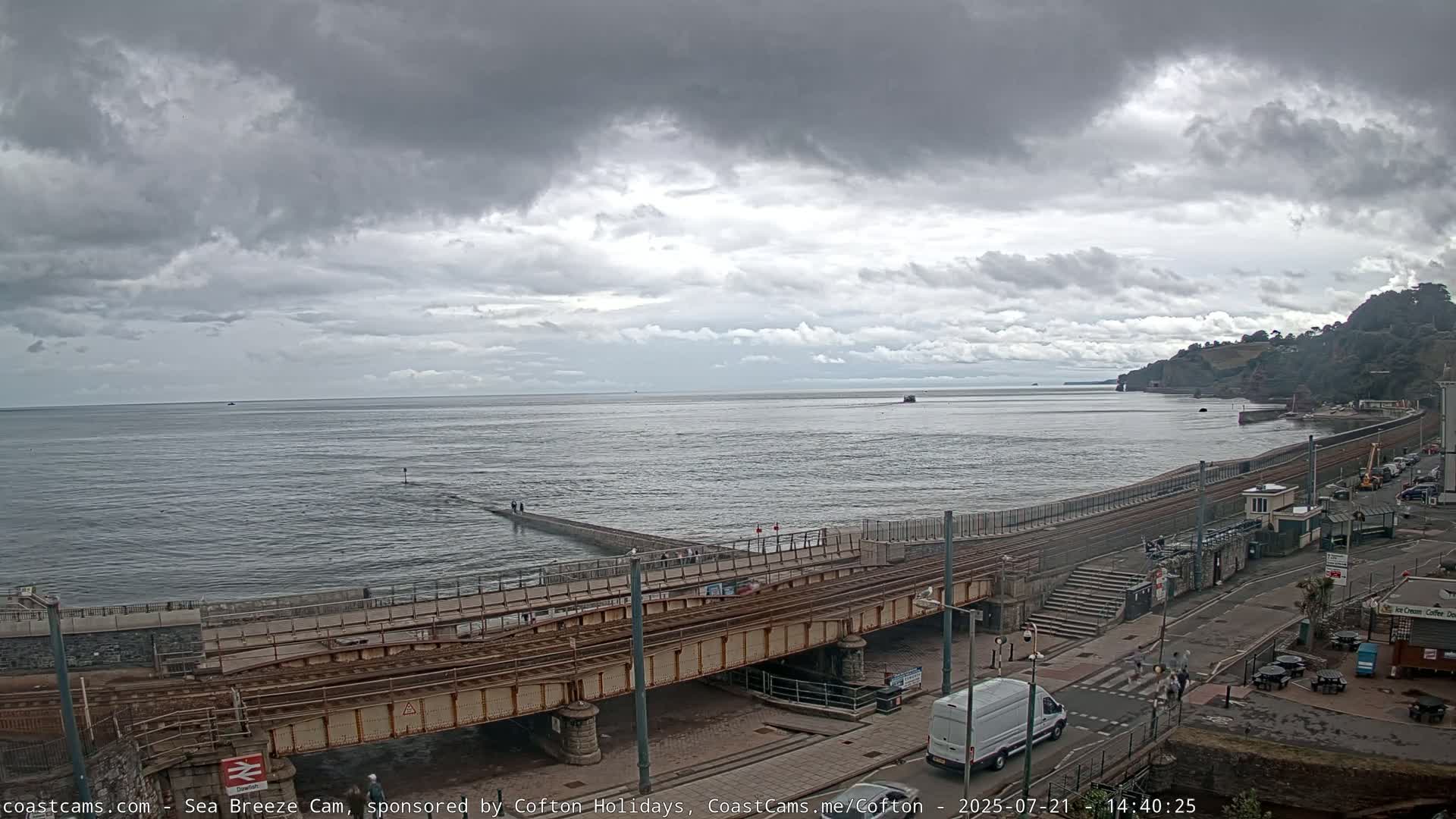 Dawlish Coast & Railway Station Live Cam - Teignbridge, Devon, South West, England, United Kingdom