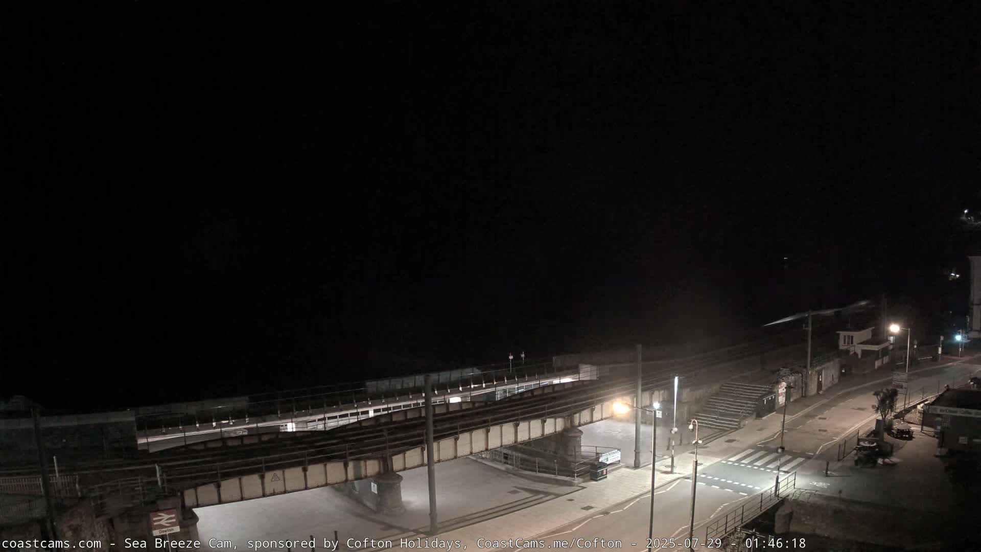 Dawlish Coast & Railway Station Live Cam - Teignbridge, Devon, South West, England, United Kingdom