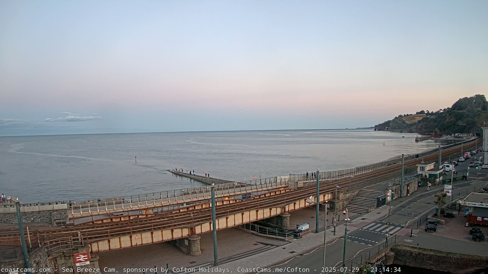 Dawlish Coast & Railway Station Live Cam - Teignbridge, Devon, South West, England, United Kingdom