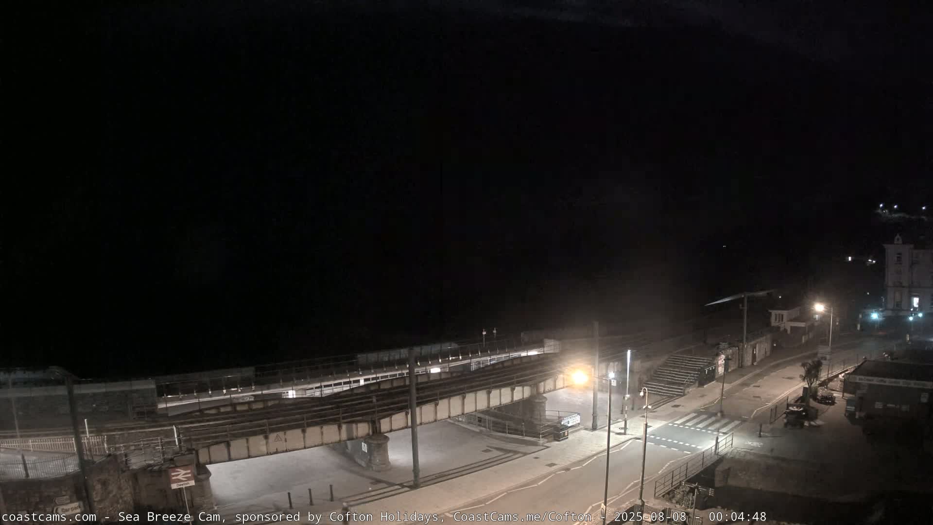 Dawlish Coast & Railway Station Live Cam - Teignbridge, Devon, South West, England, United Kingdom