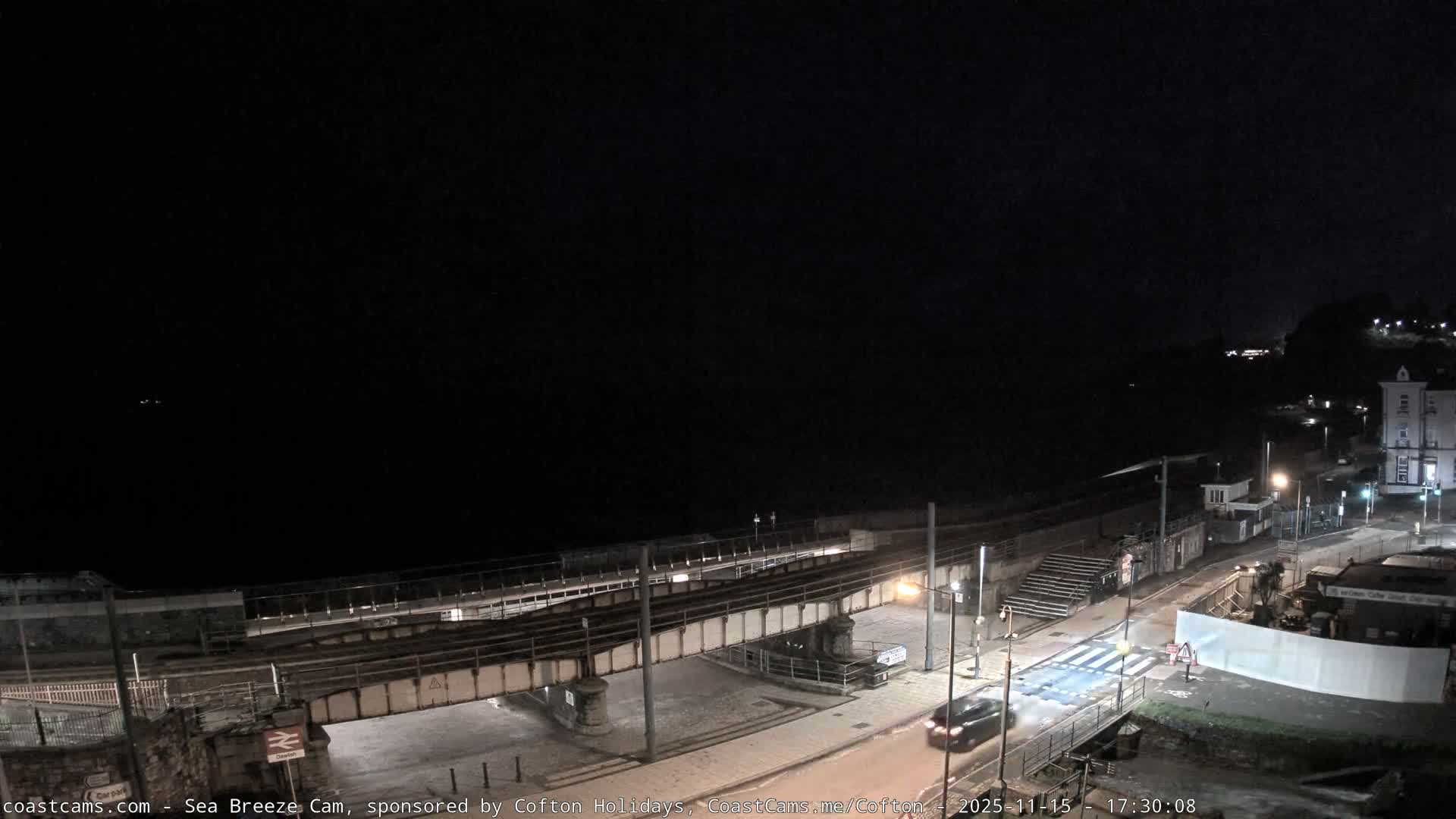 Dawlish Coast & Railway Station Live Cam - Teignbridge, Devon, South West, England, United Kingdom