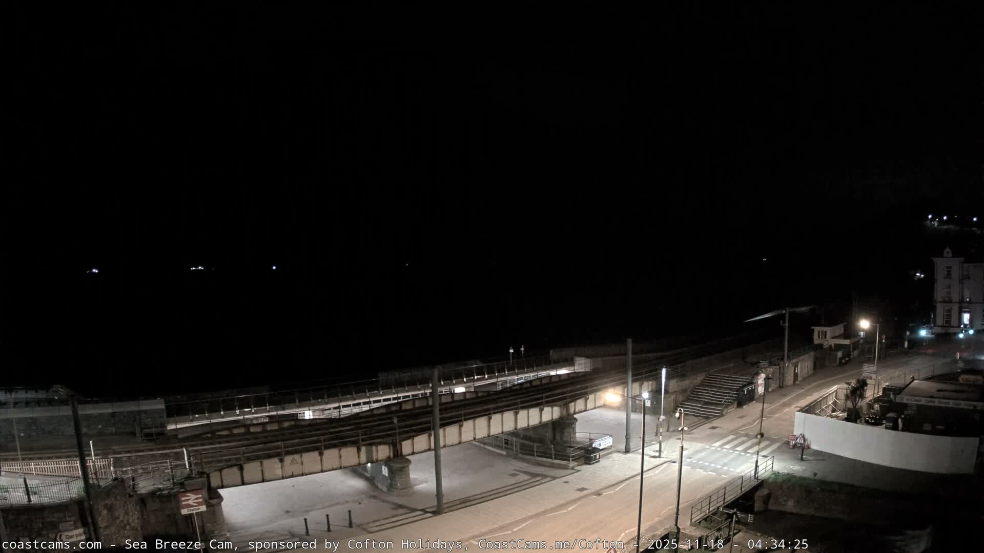 Dawlish Coast & Railway Station Live Cam - Teignbridge, Devon, South West, England, United Kingdom