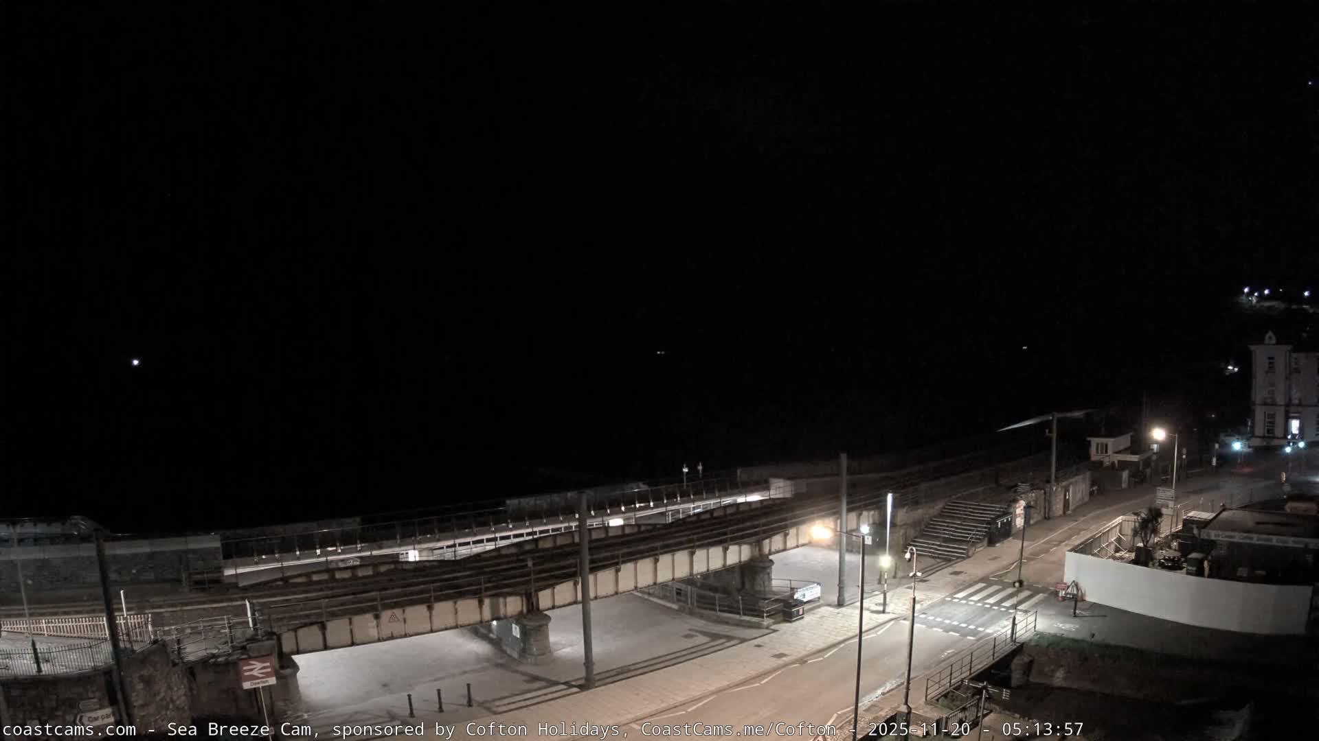 Dawlish Coast & Railway Station Live Cam - Teignbridge, Devon, South West, England, United Kingdom