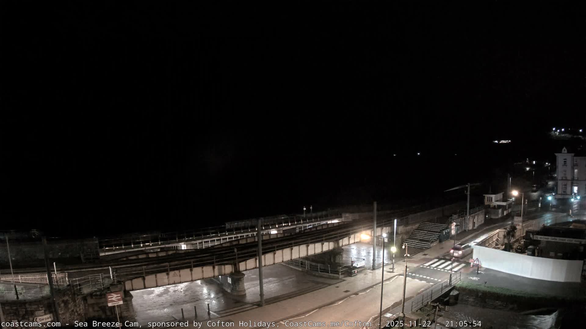 Dawlish Coast & Railway Station Live Cam - Teignbridge, Devon, South West, England, United Kingdom