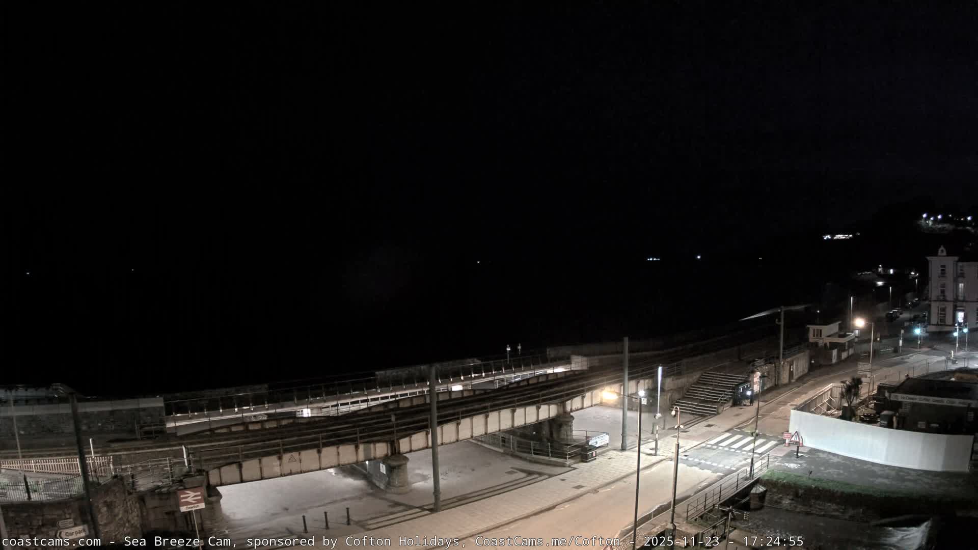 Dawlish Coast & Railway Station Live Cam - Teignbridge, Devon, South West, England, United Kingdom