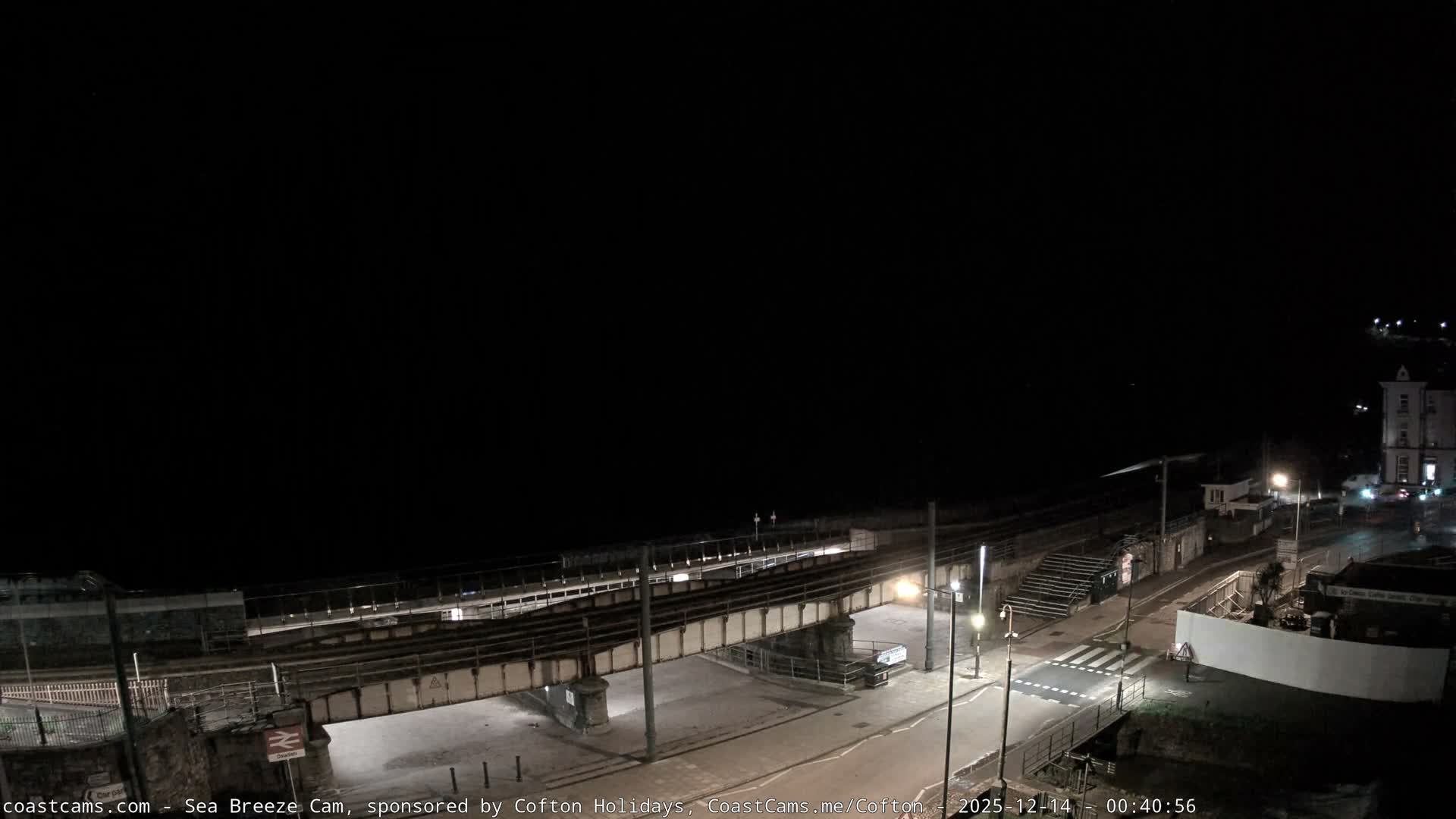 Dawlish Coast & Railway Station Live Cam - Teignbridge, Devon, South West, England, United Kingdom