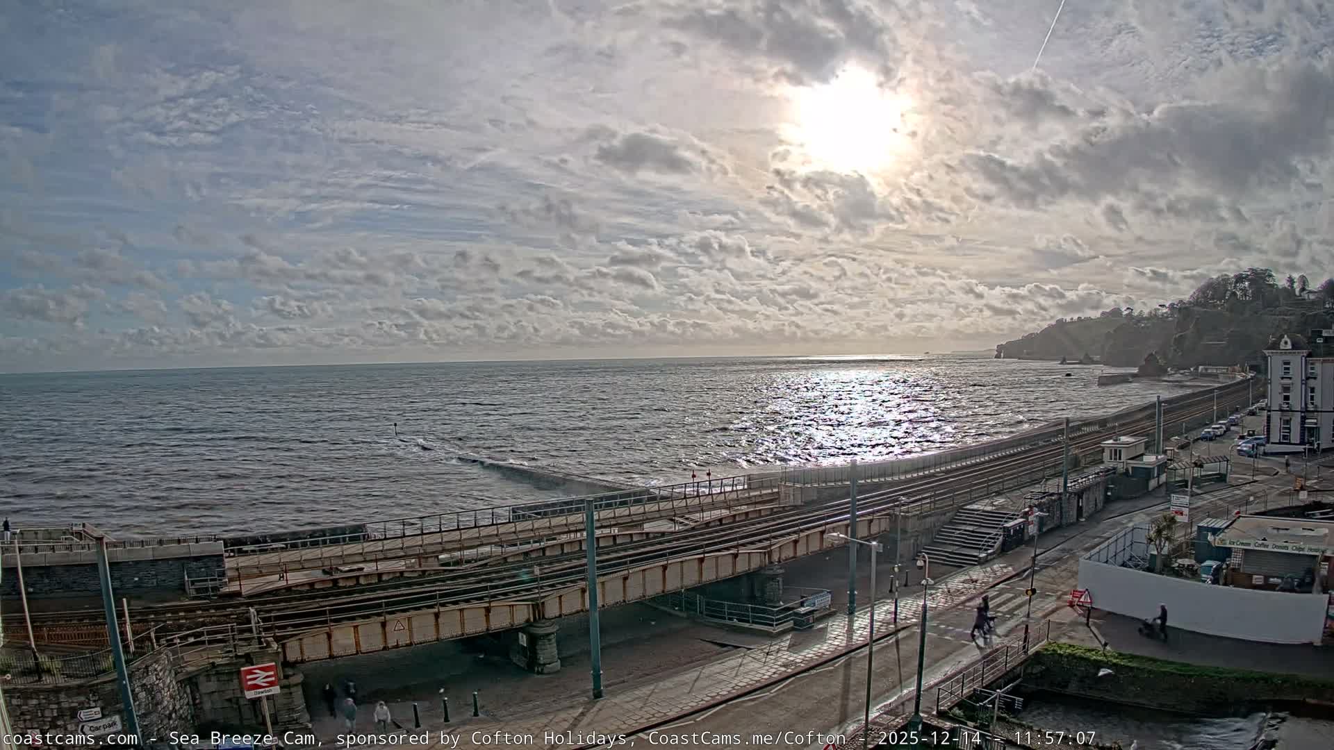 Dawlish Coast & Railway Station Live Cam - Teignbridge, Devon, South West, England, United Kingdom