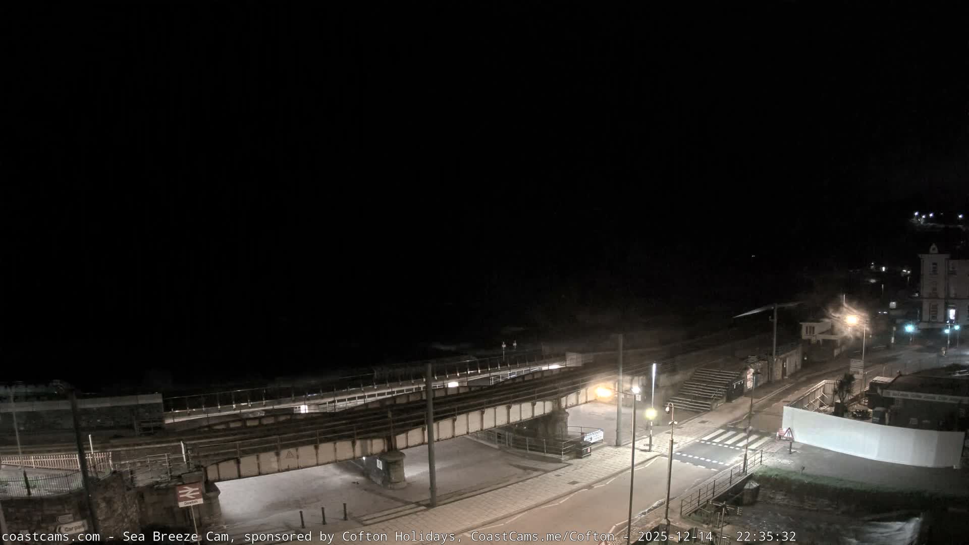 Dawlish Coast & Railway Station Live Cam - Teignbridge, Devon, South West, England, United Kingdom