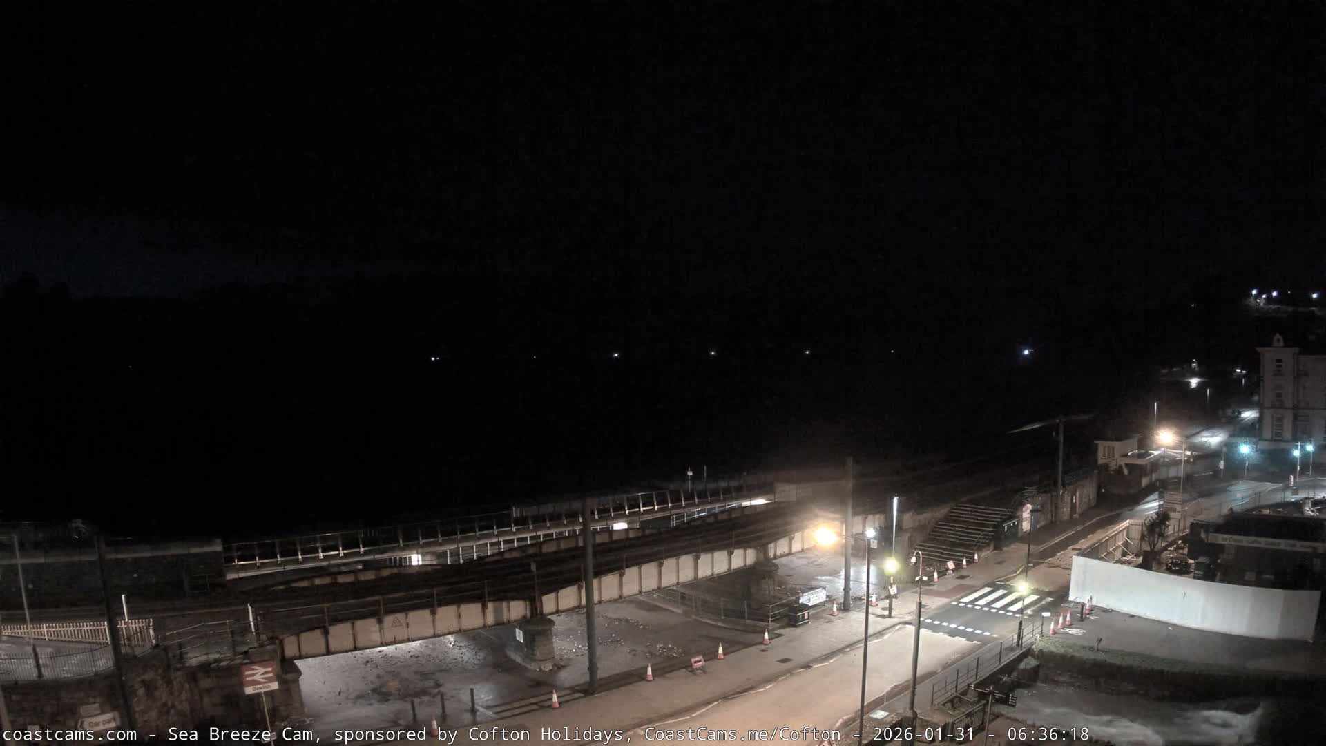 Dawlish Coast & Railway Station Live Cam - Teignbridge, Devon, South West, England, United Kingdom