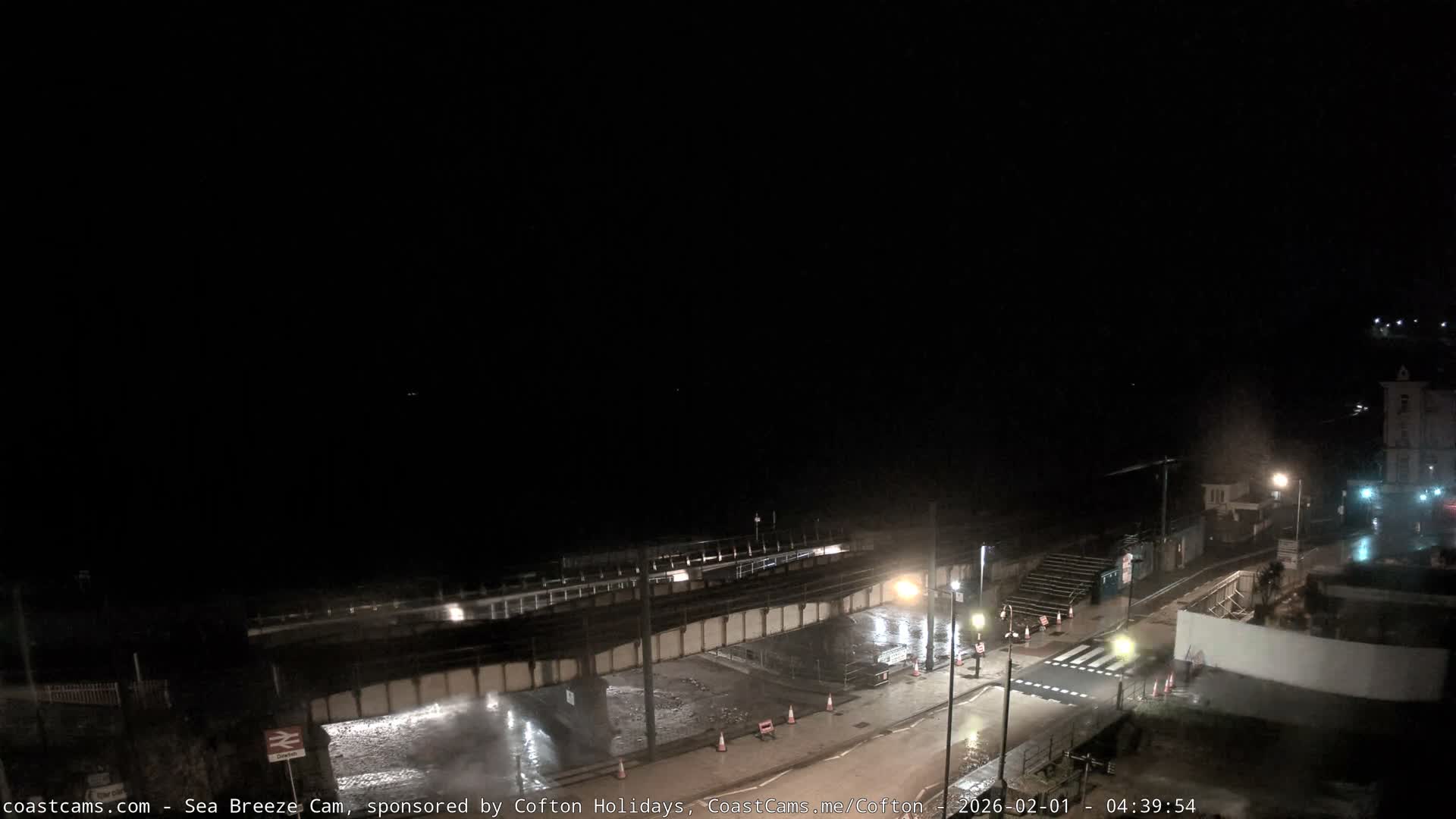 Dawlish Coast & Railway Station Live Cam - Teignbridge, Devon, South West, England, United Kingdom