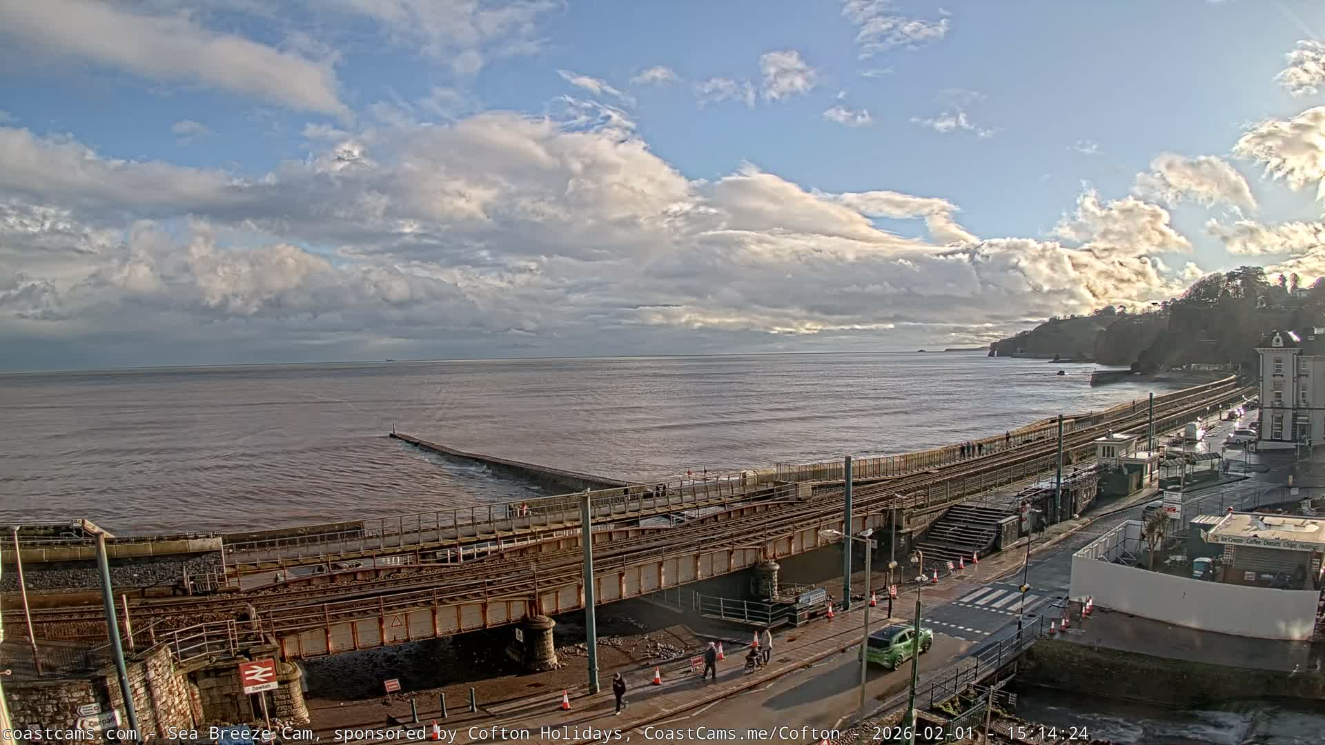 Dawlish Coast & Railway Station Live Cam - Teignbridge, Devon, South West, England, United Kingdom