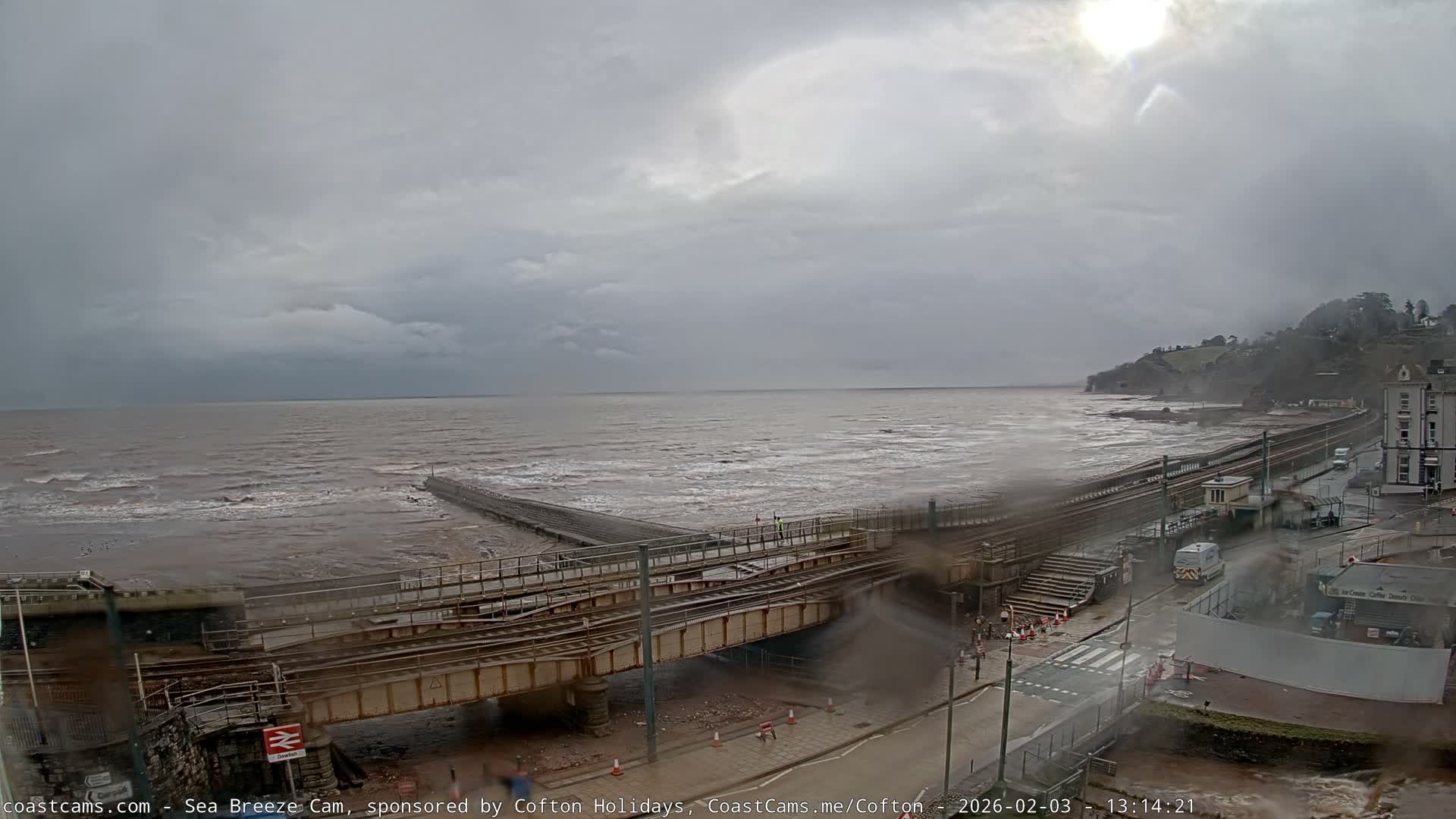 Dawlish Coast & Railway Station Live Cam - Teignbridge, Devon, South West, England, United Kingdom