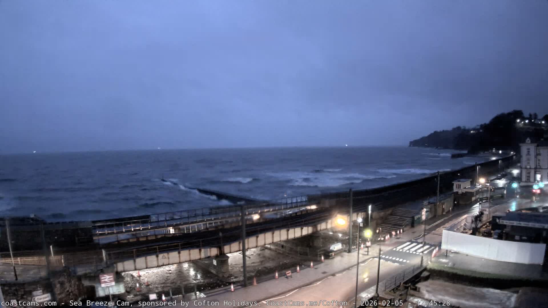 Dawlish Coast & Railway Station Live Cam - Teignbridge, Devon, South West, England, United Kingdom