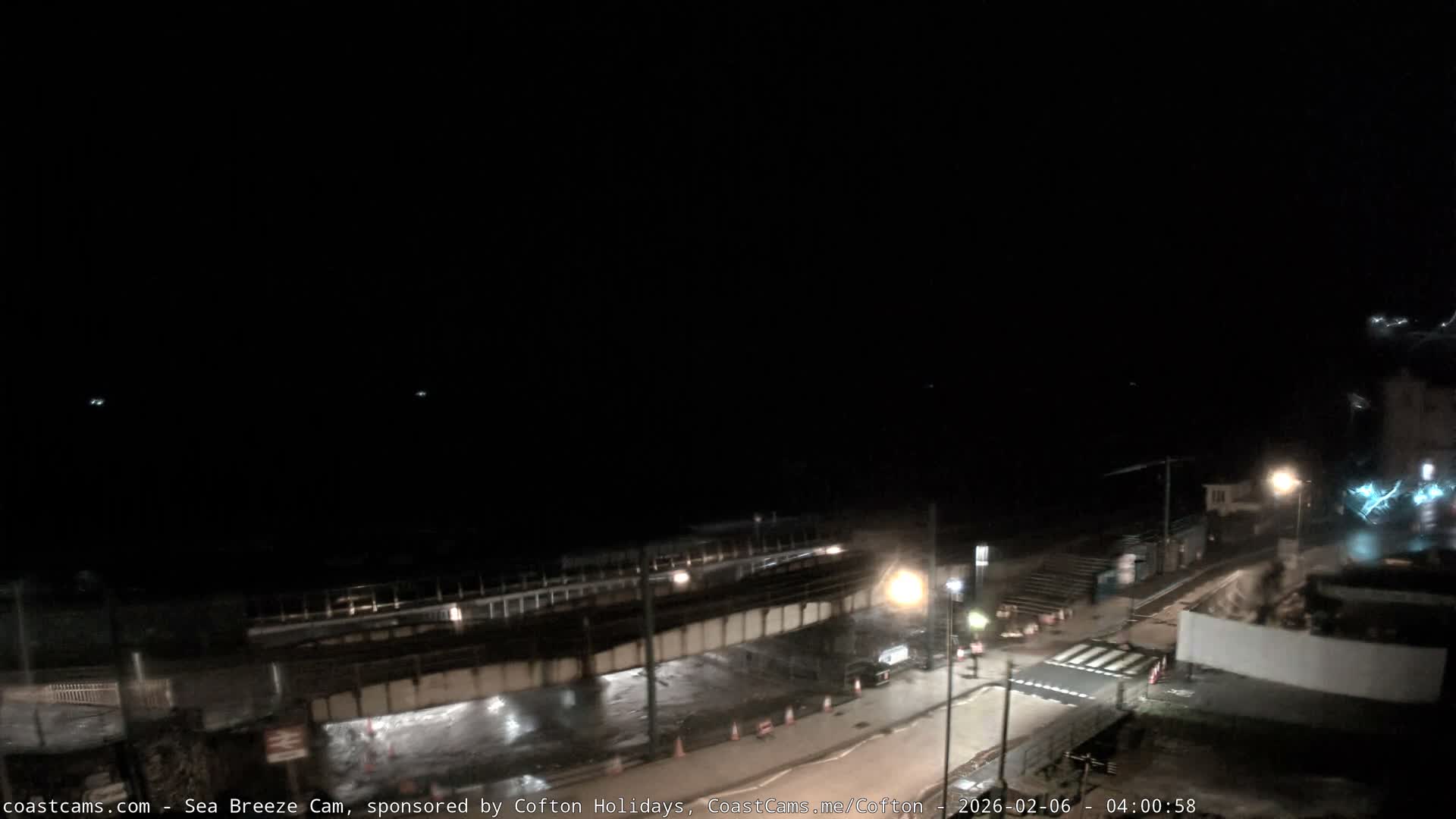 Dawlish Coast & Railway Station Live Cam - Teignbridge, Devon, South West, England, United Kingdom