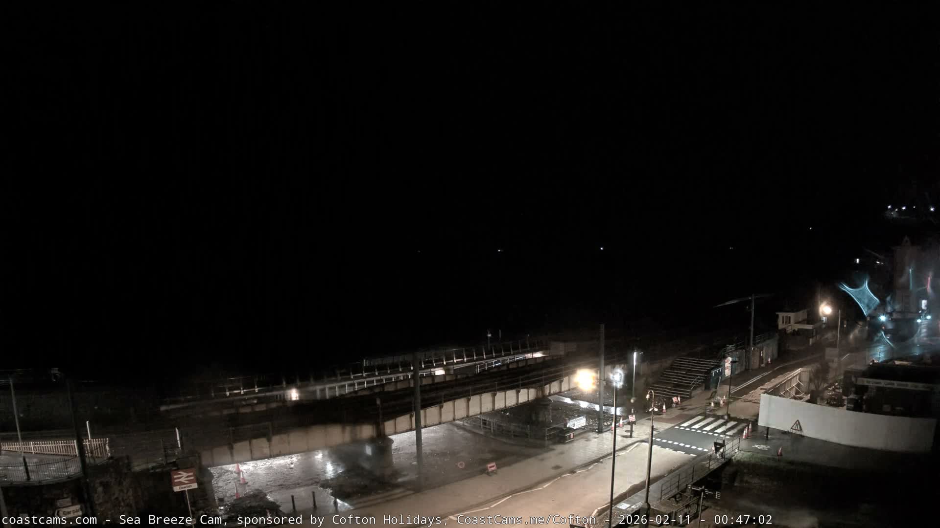 Dawlish Coast & Railway Station Live Cam - Teignbridge, Devon, South West, England, United Kingdom