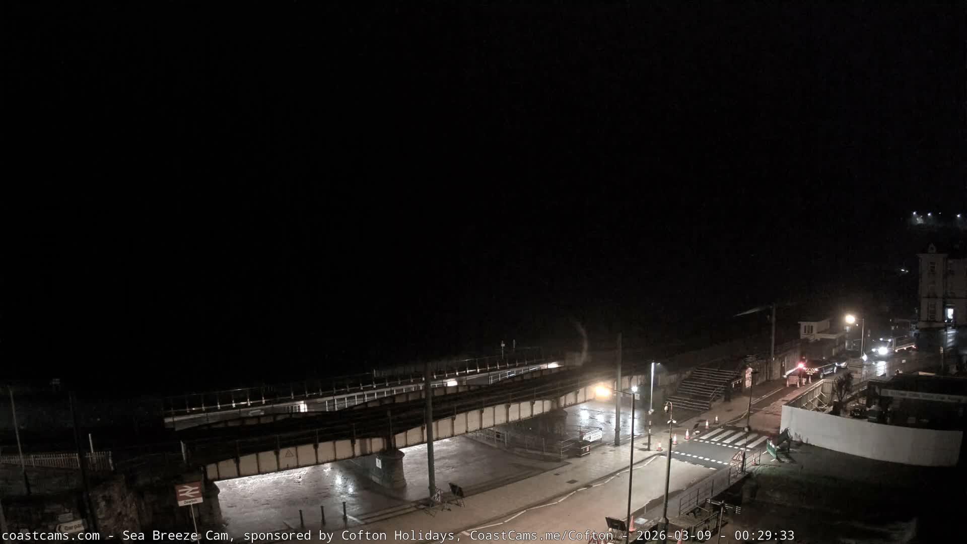 Dawlish Coast & Railway Station Live Cam - Teignbridge, Devon, South West, England, United Kingdom