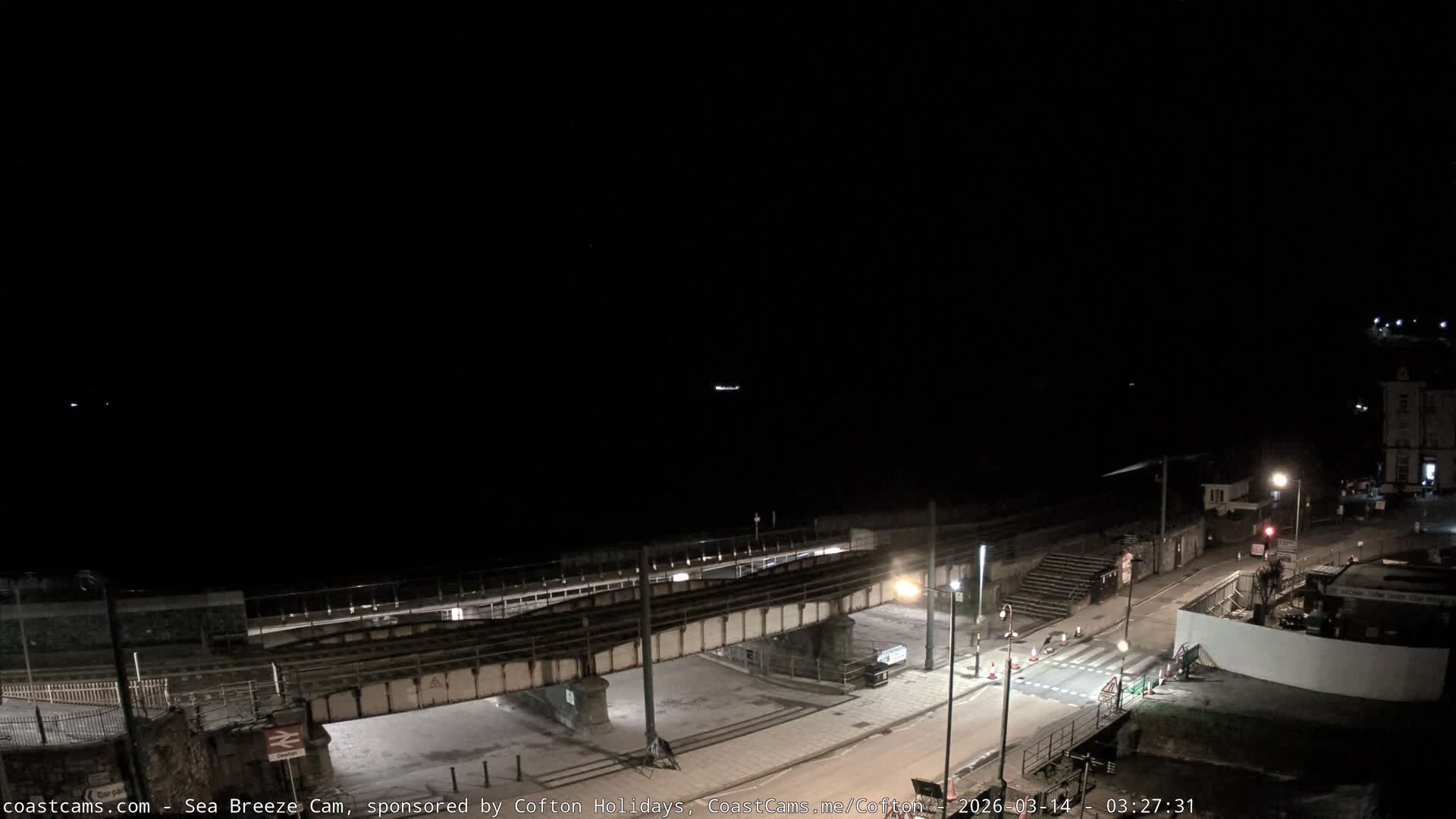 Dawlish Coast & Railway Station Live Cam - Teignbridge, Devon, South West, England, United Kingdom