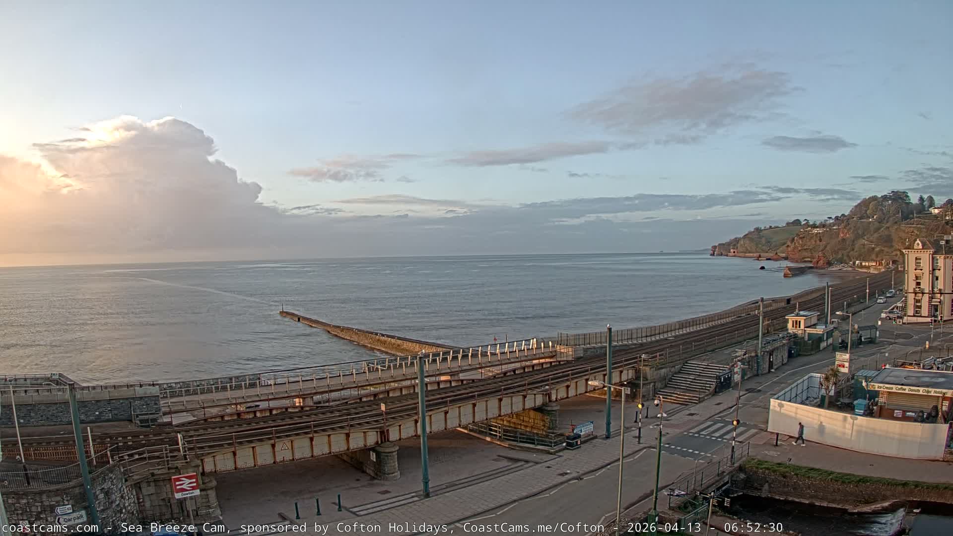 Dawlish Coast & Railway Station Live Cam - Teignbridge, Devon, South West, England, United Kingdom