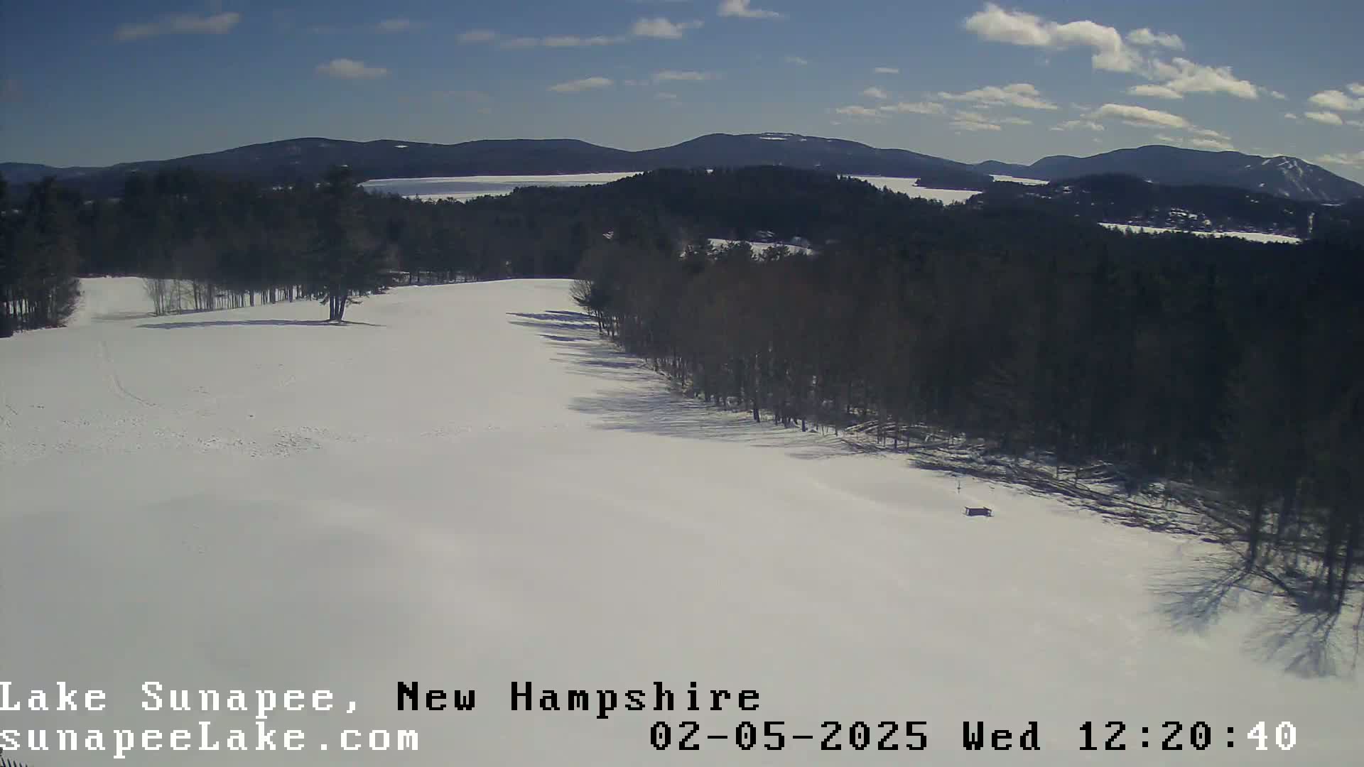 Lake Sunapee Live Cam - Sunapee, New Hampshire