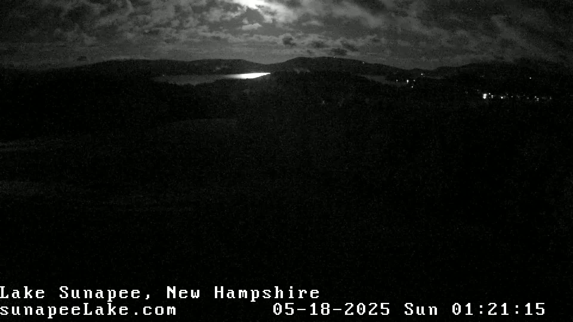 Lake Sunapee Live Cam - Sunapee, New Hampshire