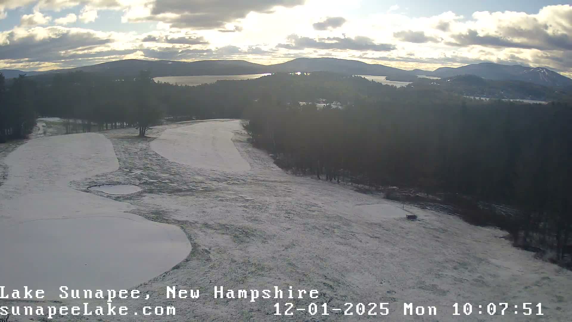 Lake Sunapee Live Cam - Sunapee, New Hampshire