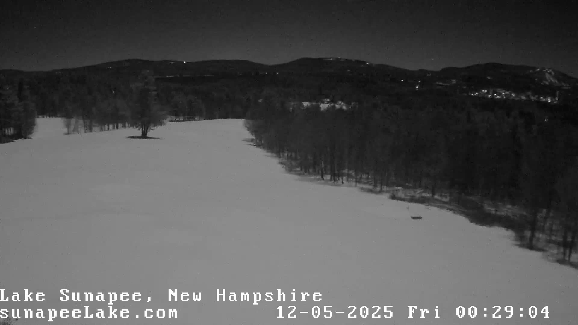 Lake Sunapee Live Cam - Sunapee, New Hampshire
