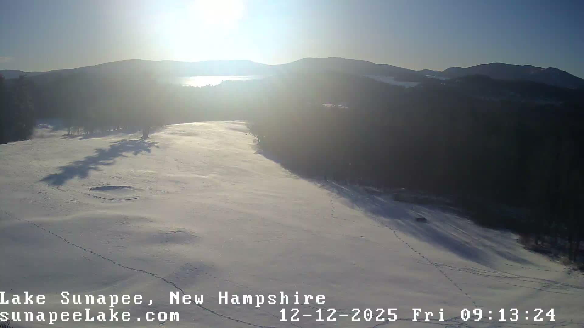 Lake Sunapee Live Cam - Sunapee, New Hampshire