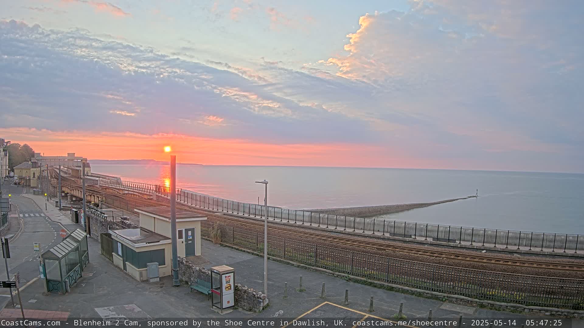 Dawlish East Coast  / Dawlish Railway Station & Station Rd. Live Cam  - Teignbridge, Devon, South West, England, United Kingdom