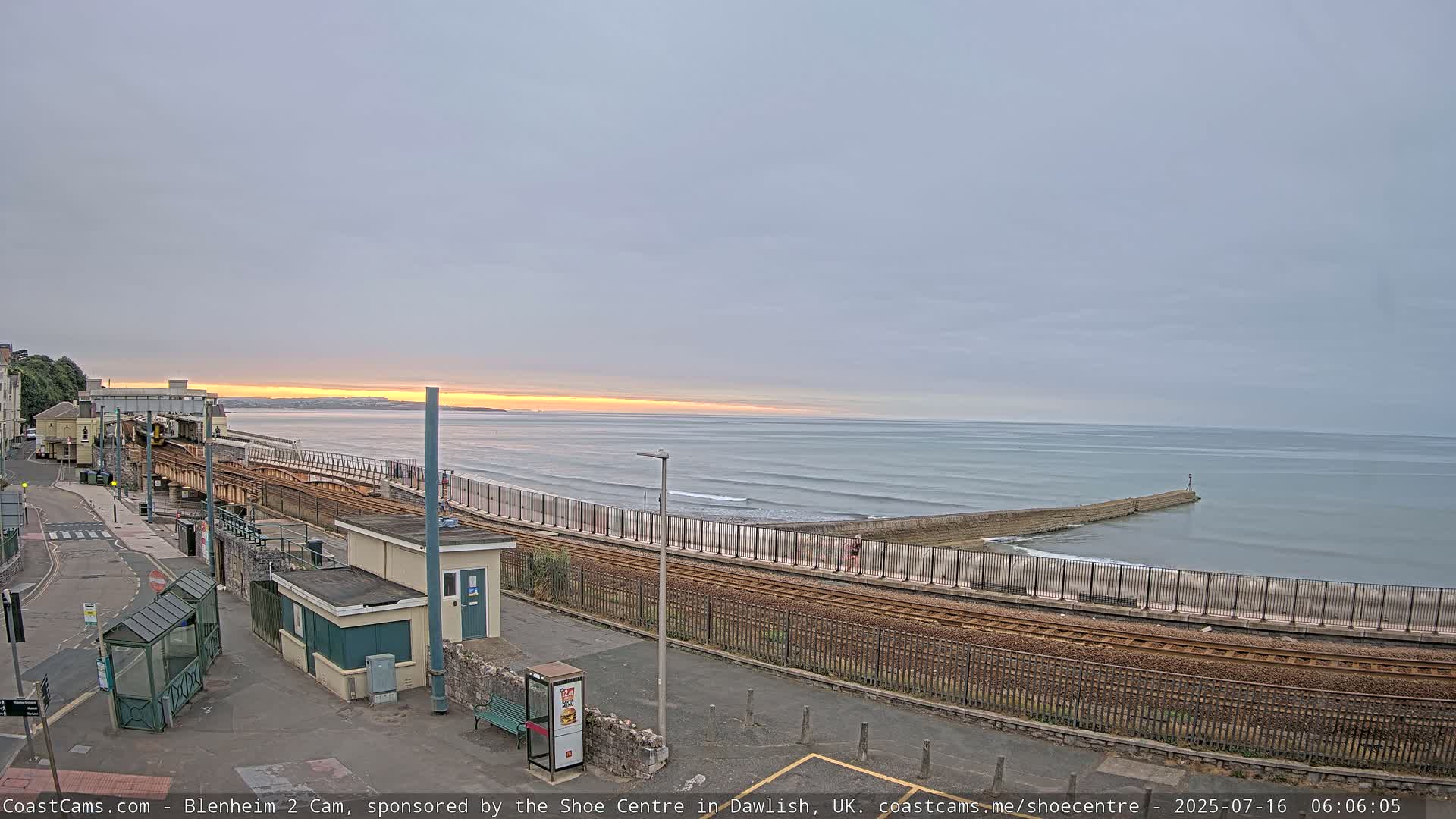 Dawlish East Coast  / Dawlish Railway Station & Station Rd. Live Cam  - Teignbridge, Devon, South West, England, United Kingdom