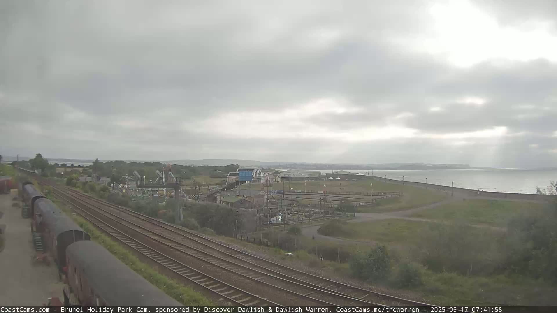 Dawlish Warren Coast & Railway & Amusement Park Live Cam - Teignbridge, Devon, South West, England, United Kingdom