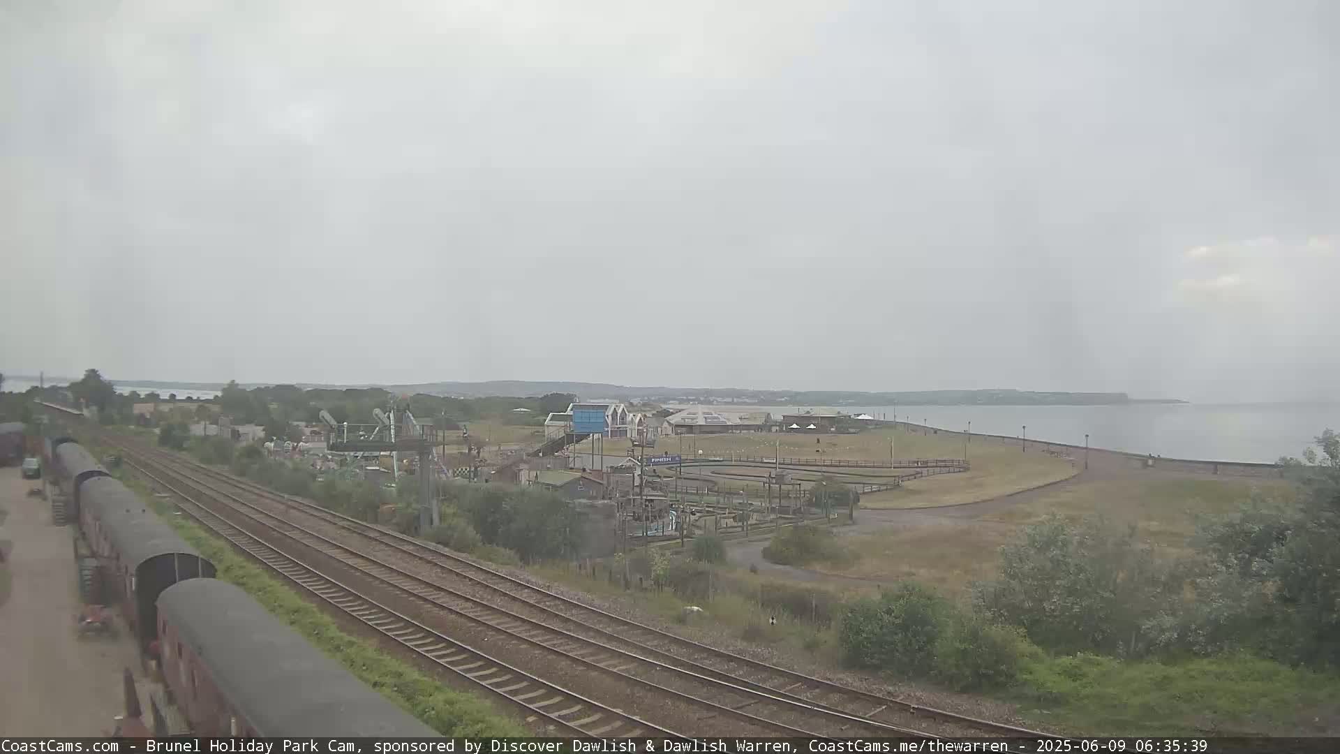 Dawlish Warren Coast & Railway & Amusement Park Live Cam - Teignbridge, Devon, South West, England, United Kingdom