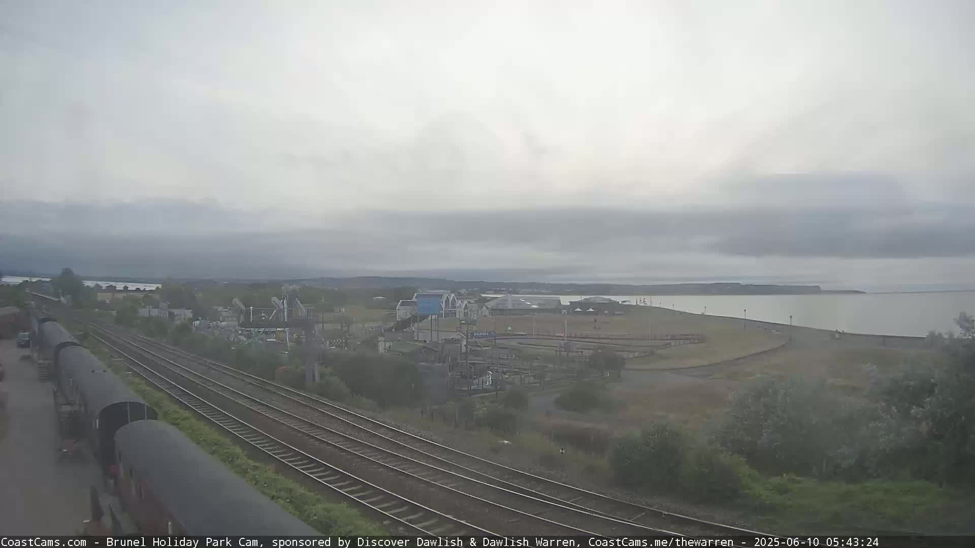 Dawlish Warren Coast & Railway & Amusement Park Live Cam - Teignbridge, Devon, South West, England, United Kingdom