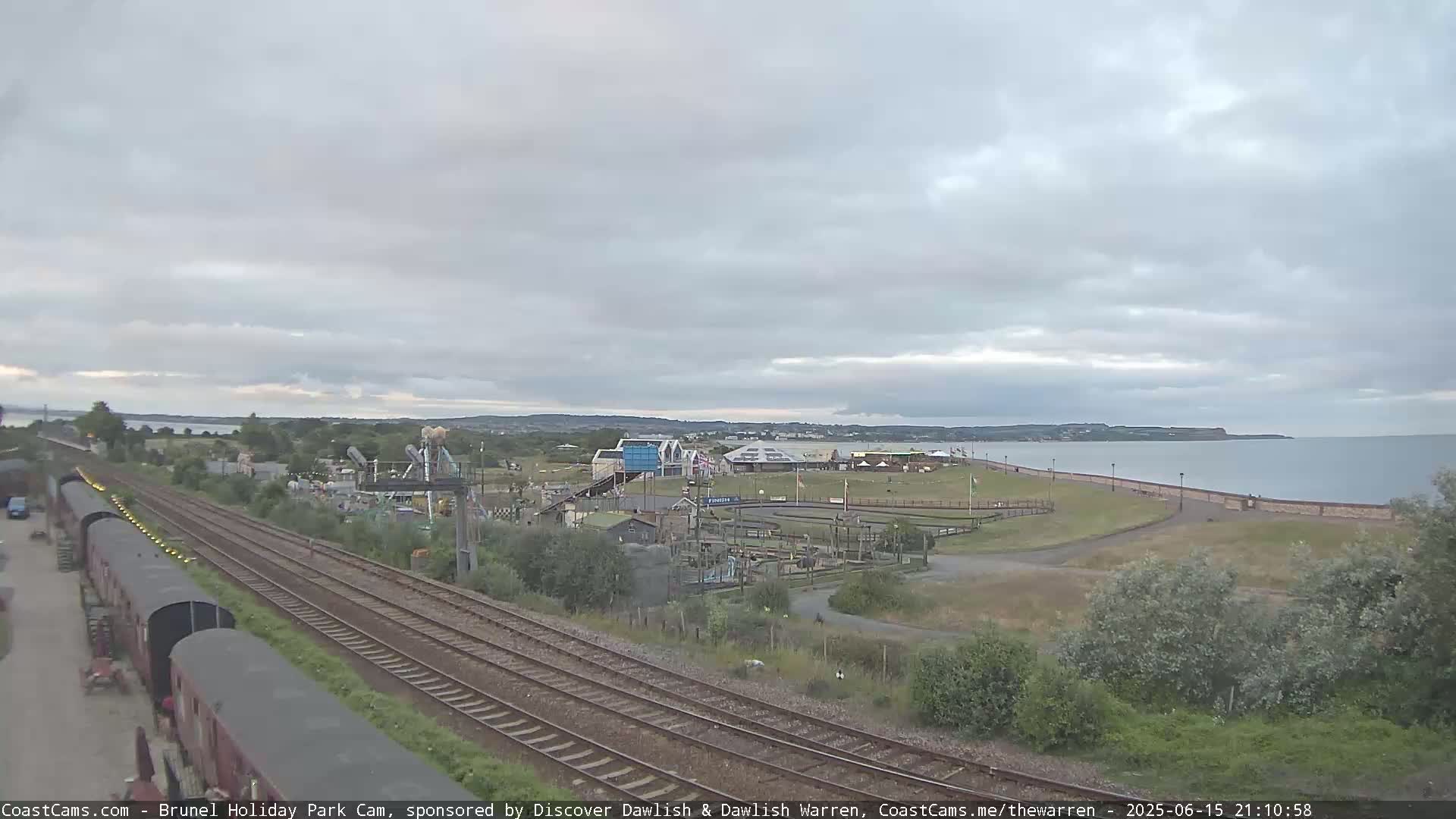 Dawlish Warren Coast & Railway & Amusement Park Live Cam - Teignbridge, Devon, South West, England, United Kingdom