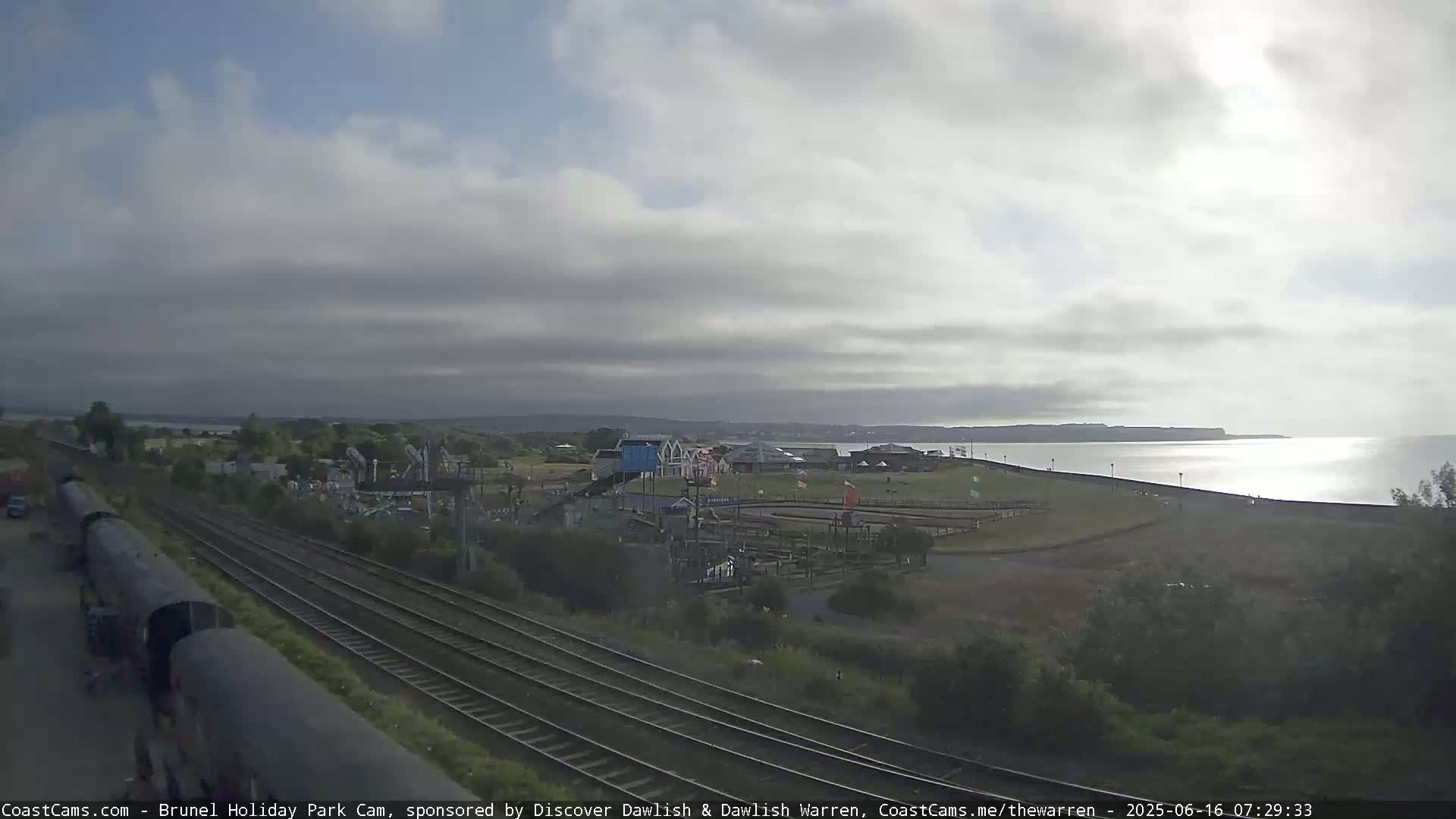 Dawlish Warren Coast & Railway & Amusement Park Live Cam - Teignbridge, Devon, South West, England, United Kingdom