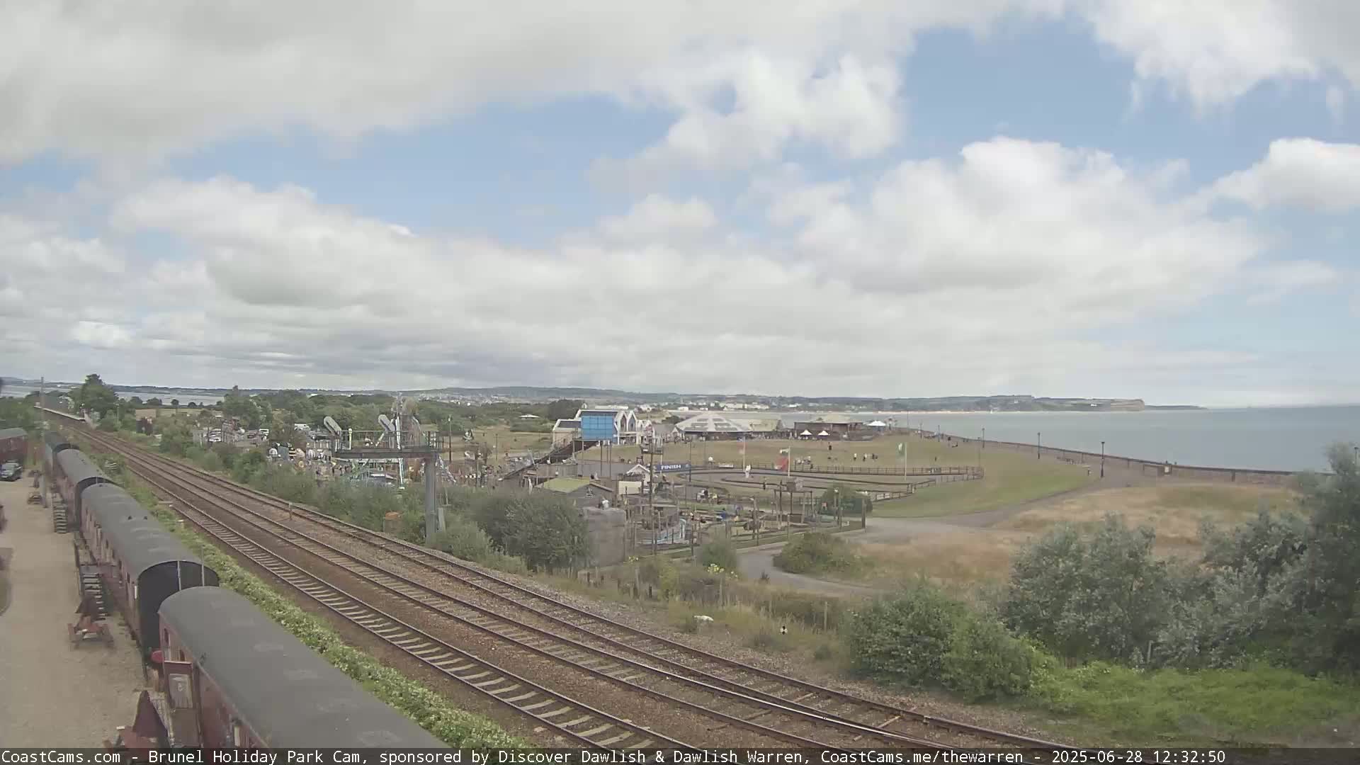 Dawlish Warren Coast & Railway & Amusement Park Live Cam - Teignbridge, Devon, South West, England, United Kingdom