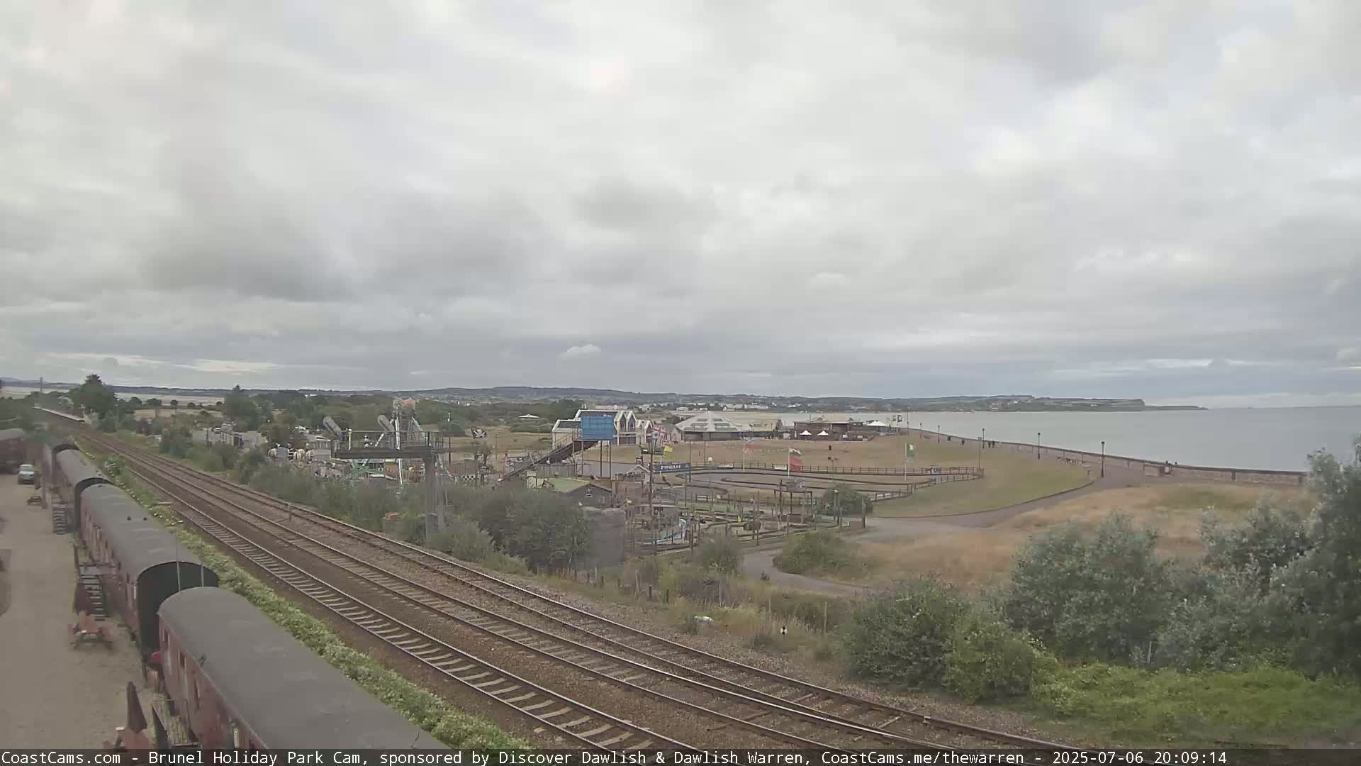 Dawlish Warren Coast & Railway & Amusement Park Live Cam - Teignbridge, Devon, South West, England, United Kingdom