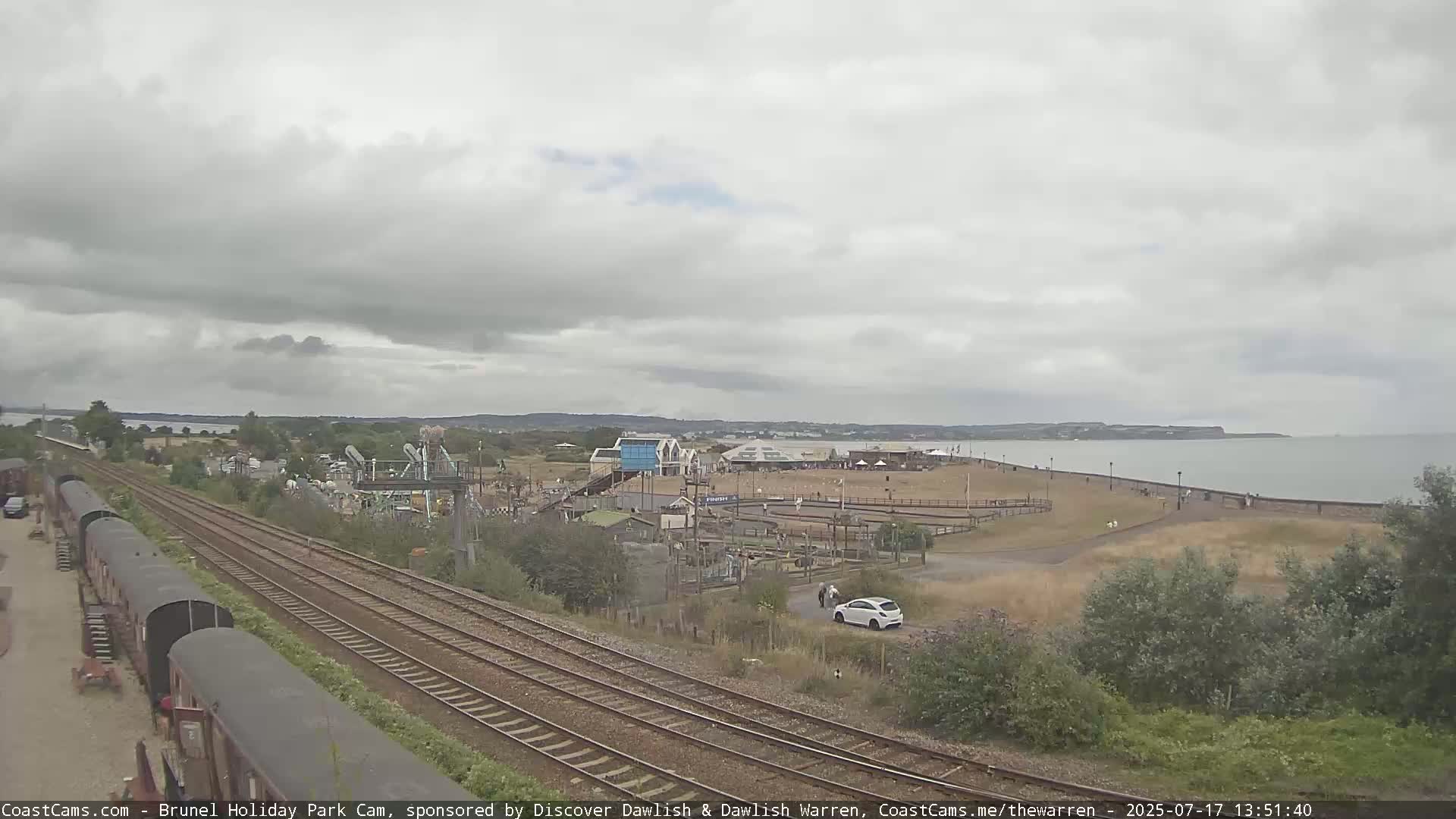 Dawlish Warren Coast & Railway & Amusement Park Live Cam - Teignbridge, Devon, South West, England, United Kingdom